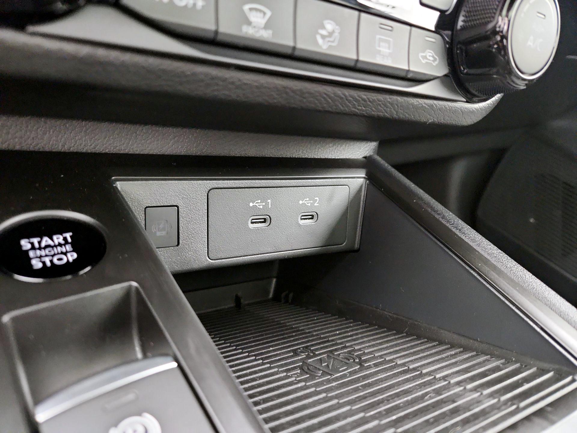 Thumbnail: 2026 Nissan Kicks - 18