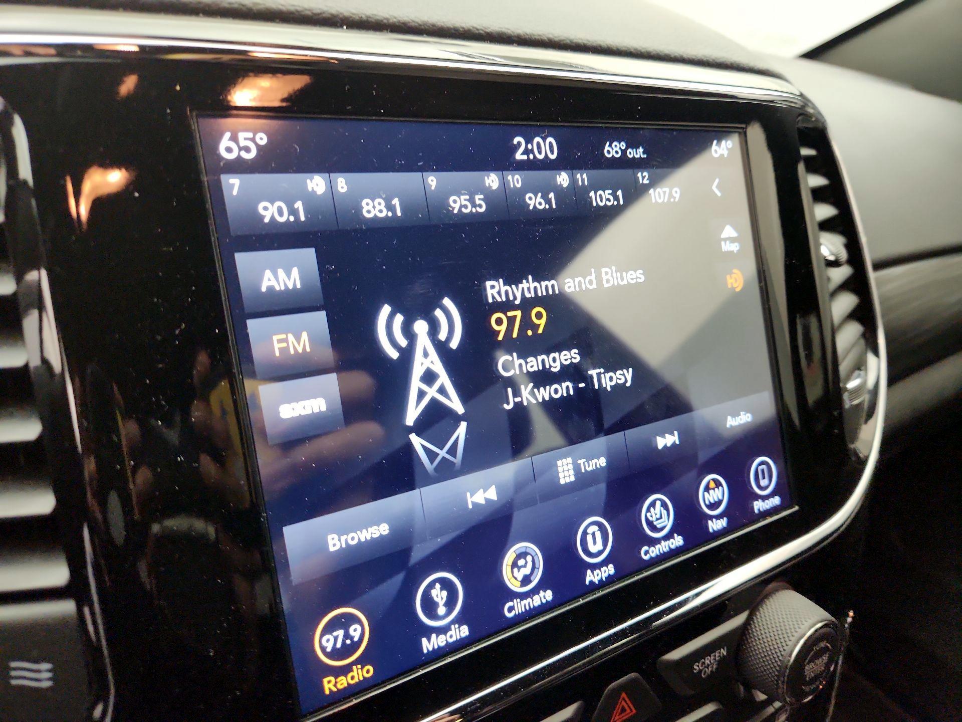 Thumbnail: 2019 Jeep Grand Cherokee - 16