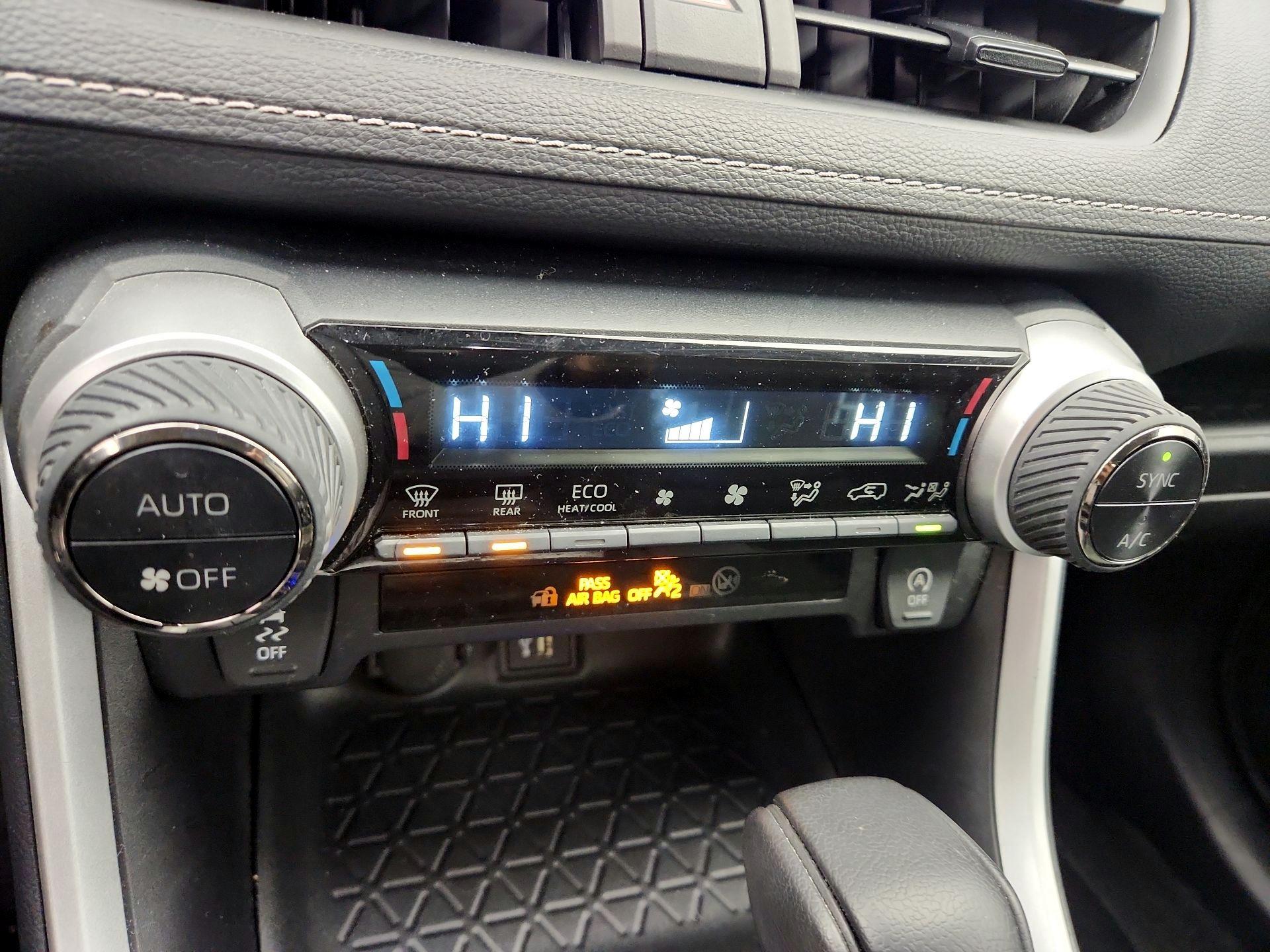 Thumbnail: 2024 Toyota RAV4 - 16