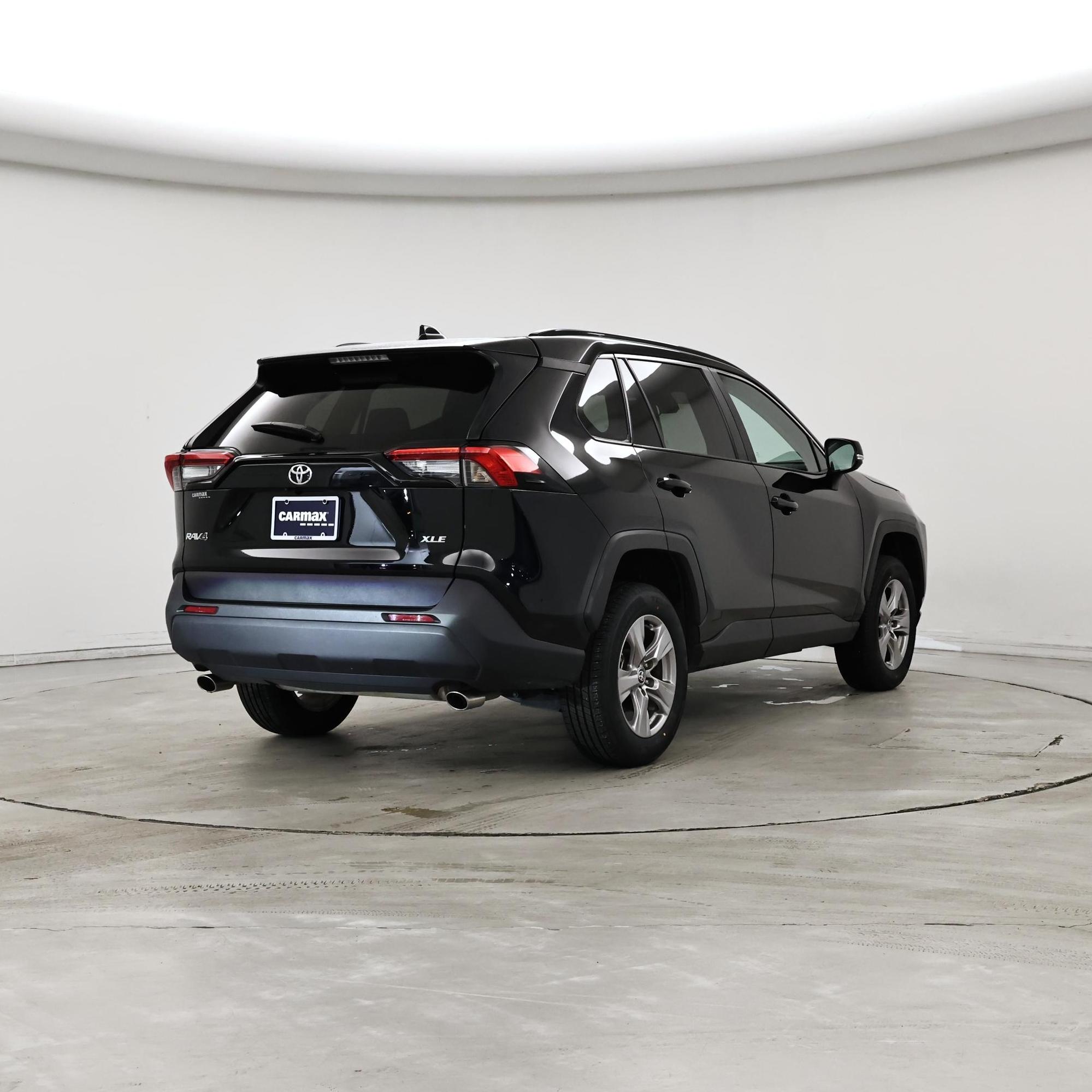 Thumbnail: 2024 Toyota RAV4 - 8