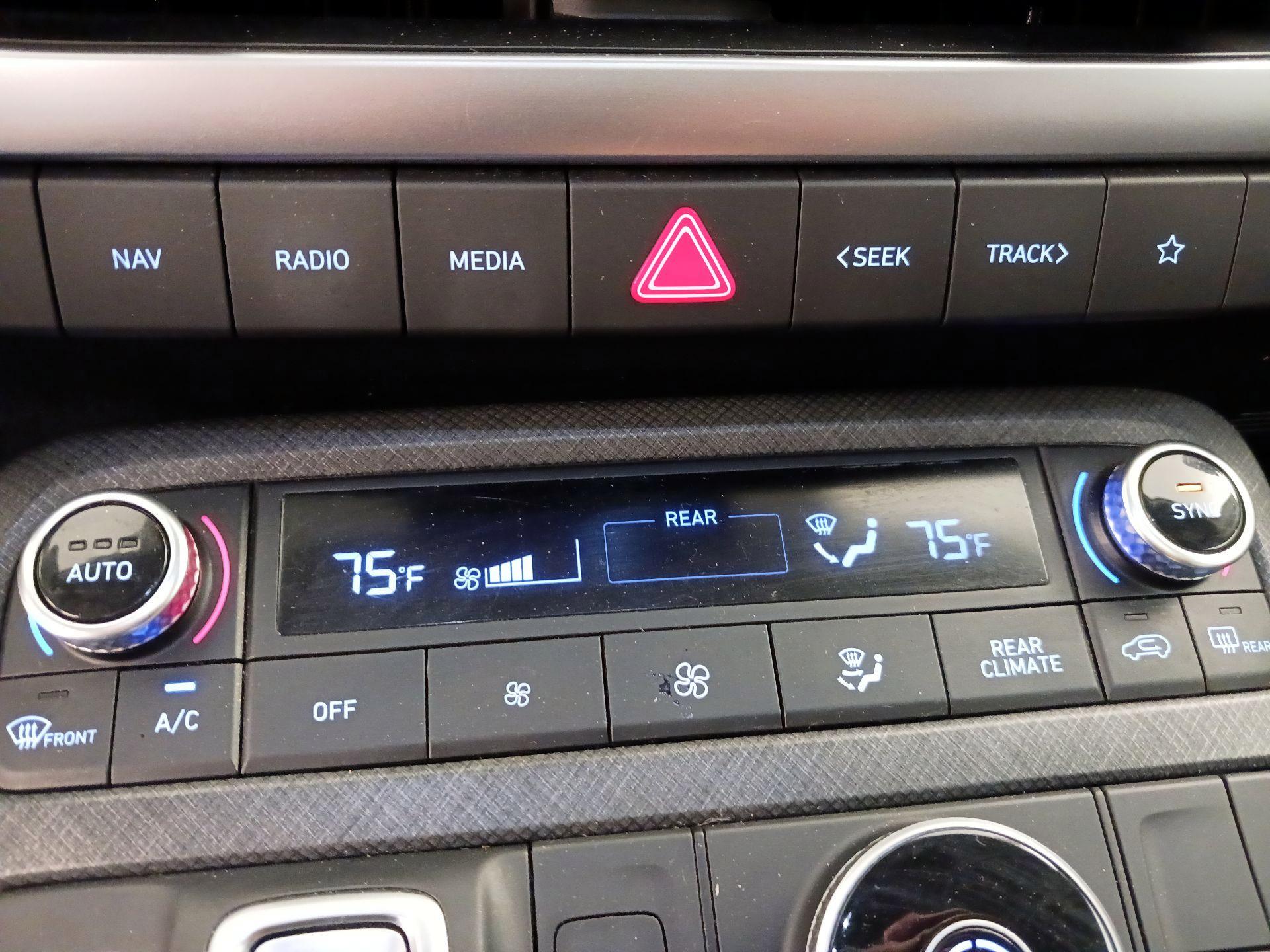 Thumbnail: 2023 Hyundai Palisade - 17