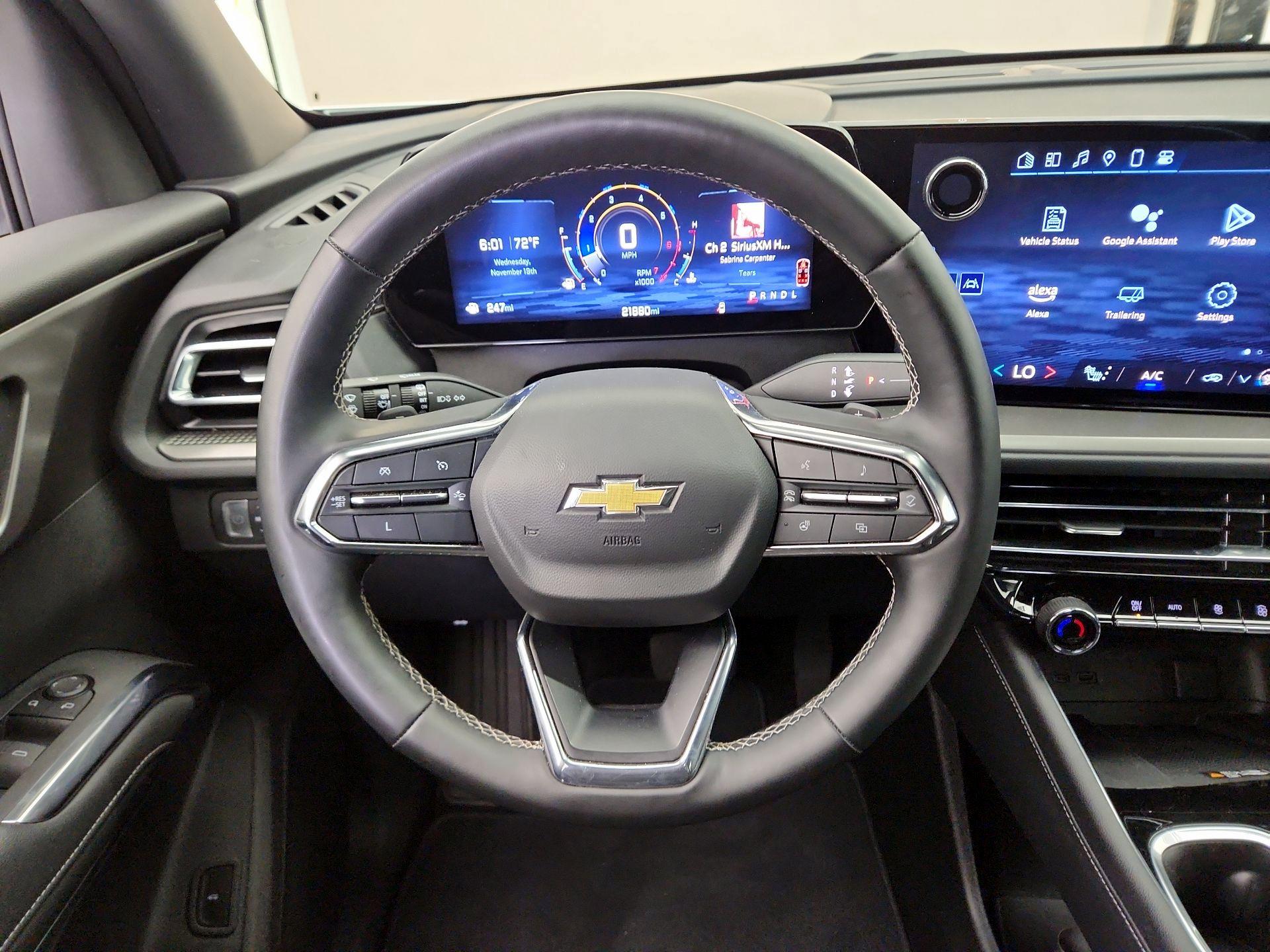 Thumbnail: 2025 Chevrolet Traverse - 10