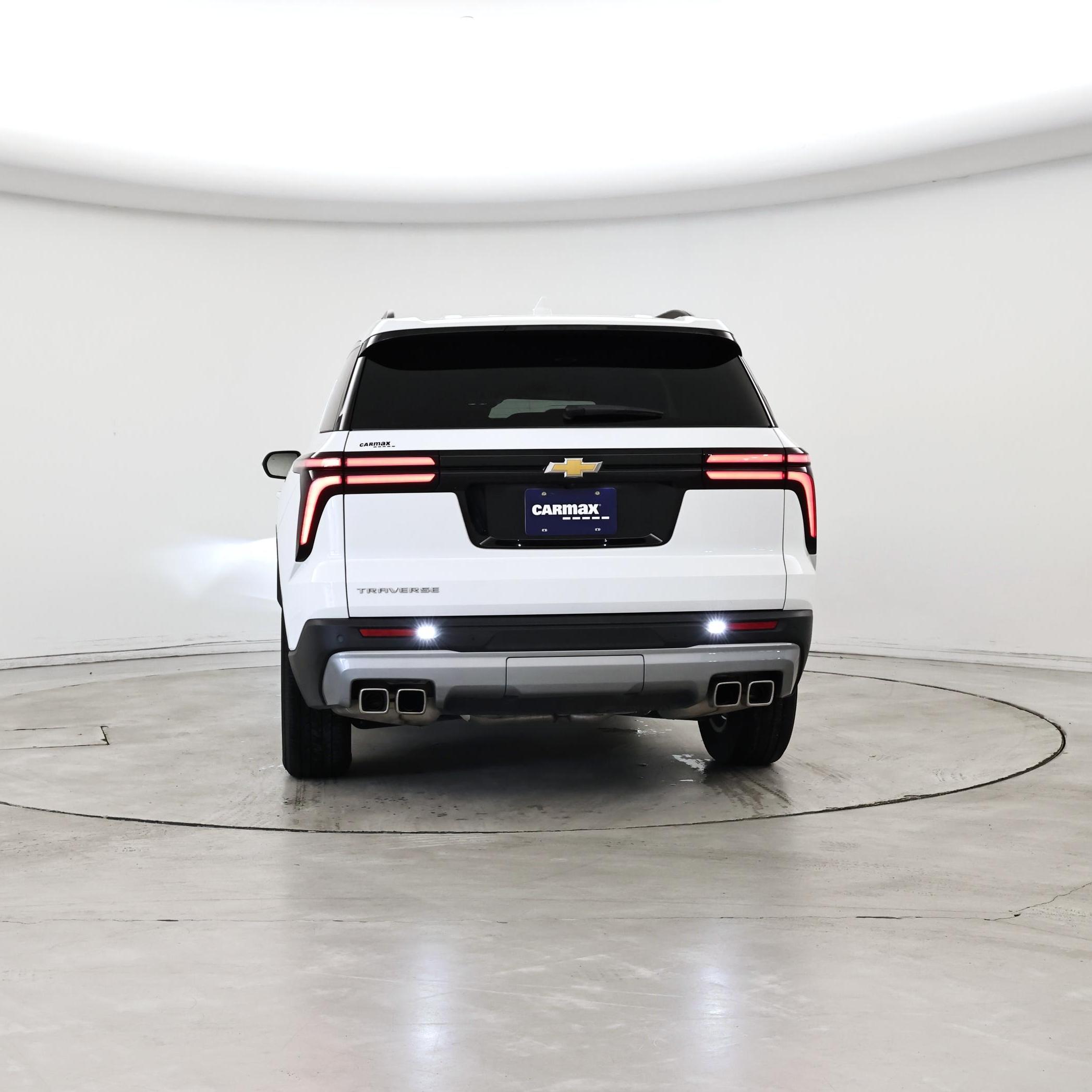 Thumbnail: 2025 Chevrolet Traverse - 6