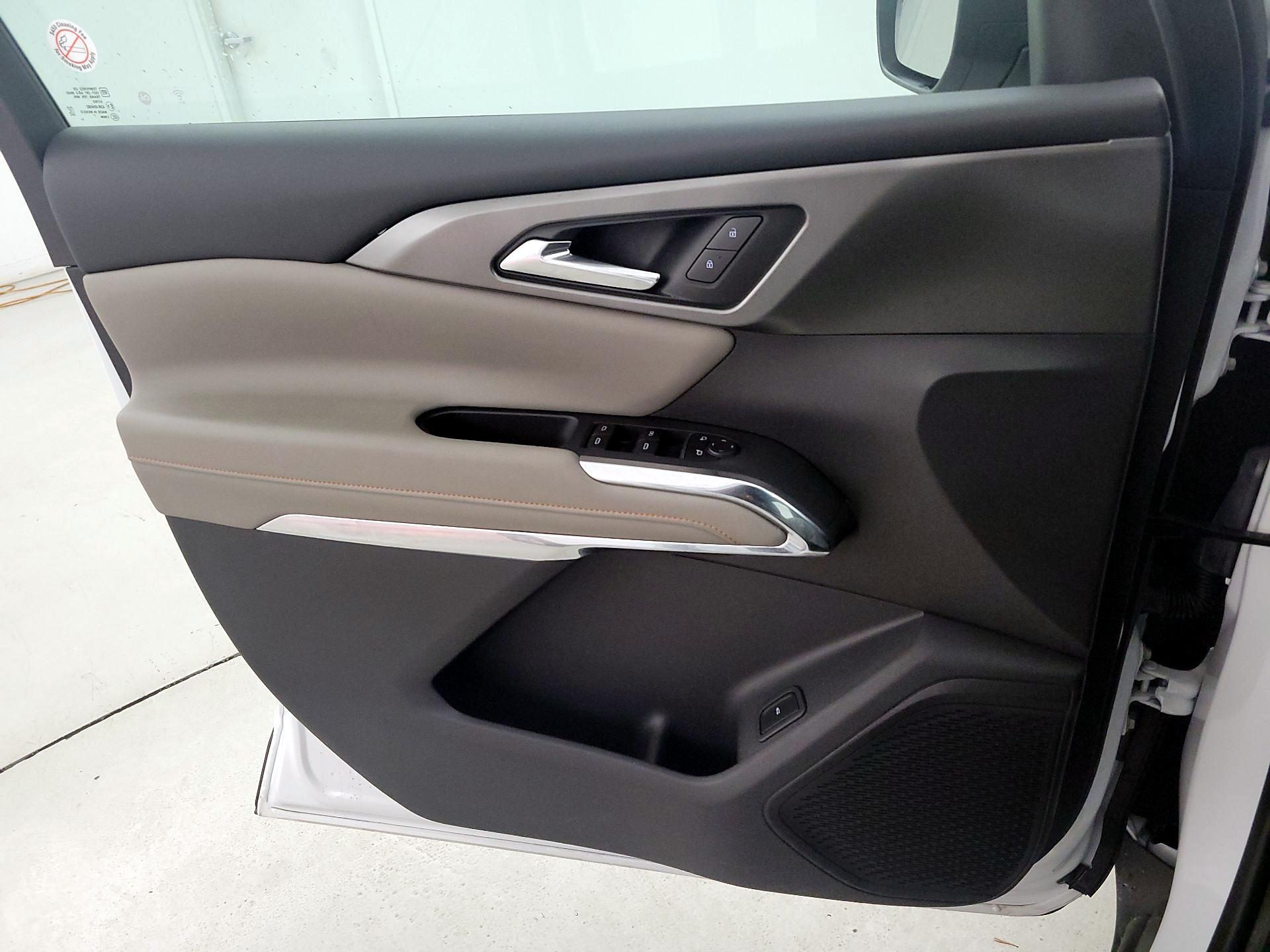 Thumbnail: 2025 Chevrolet Traverse - 12