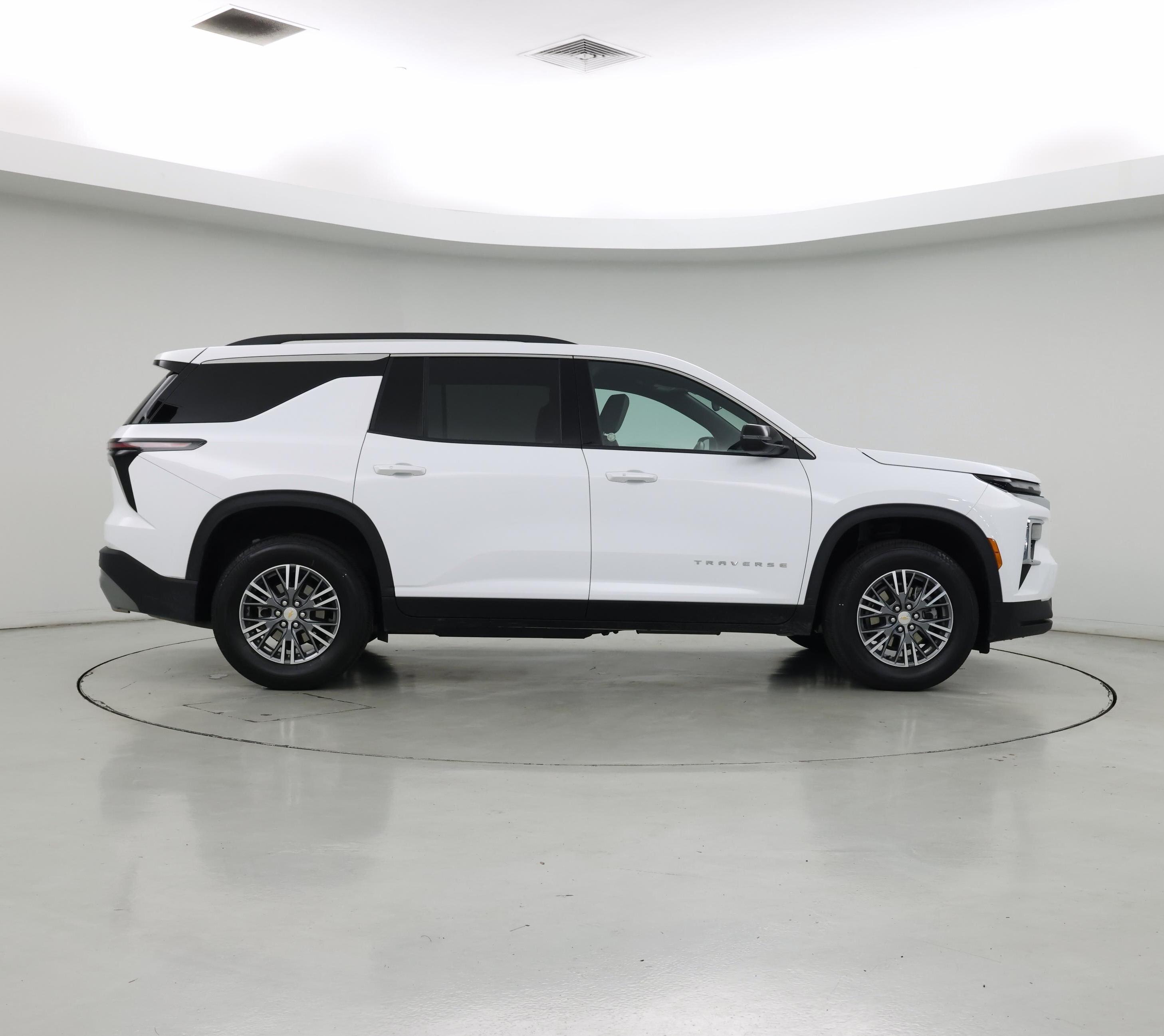 Thumbnail: 2025 Chevrolet Traverse - 7