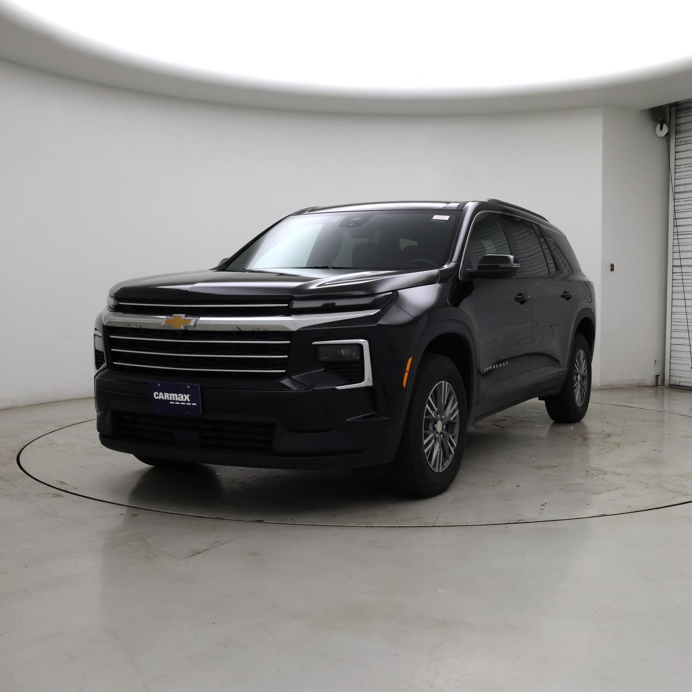 Thumbnail: 2025 Chevrolet Traverse - 4