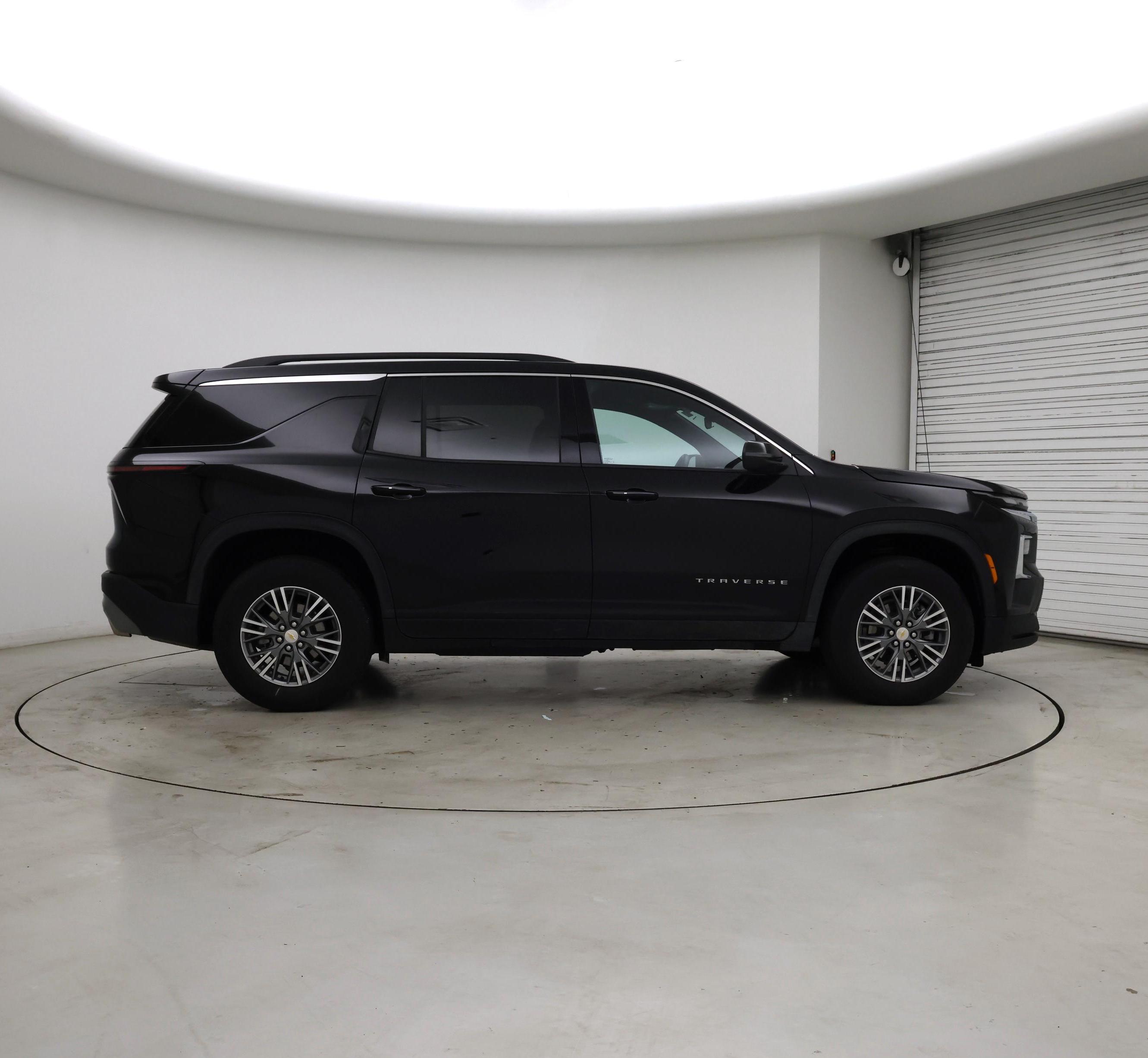 Thumbnail: 2025 Chevrolet Traverse - 7