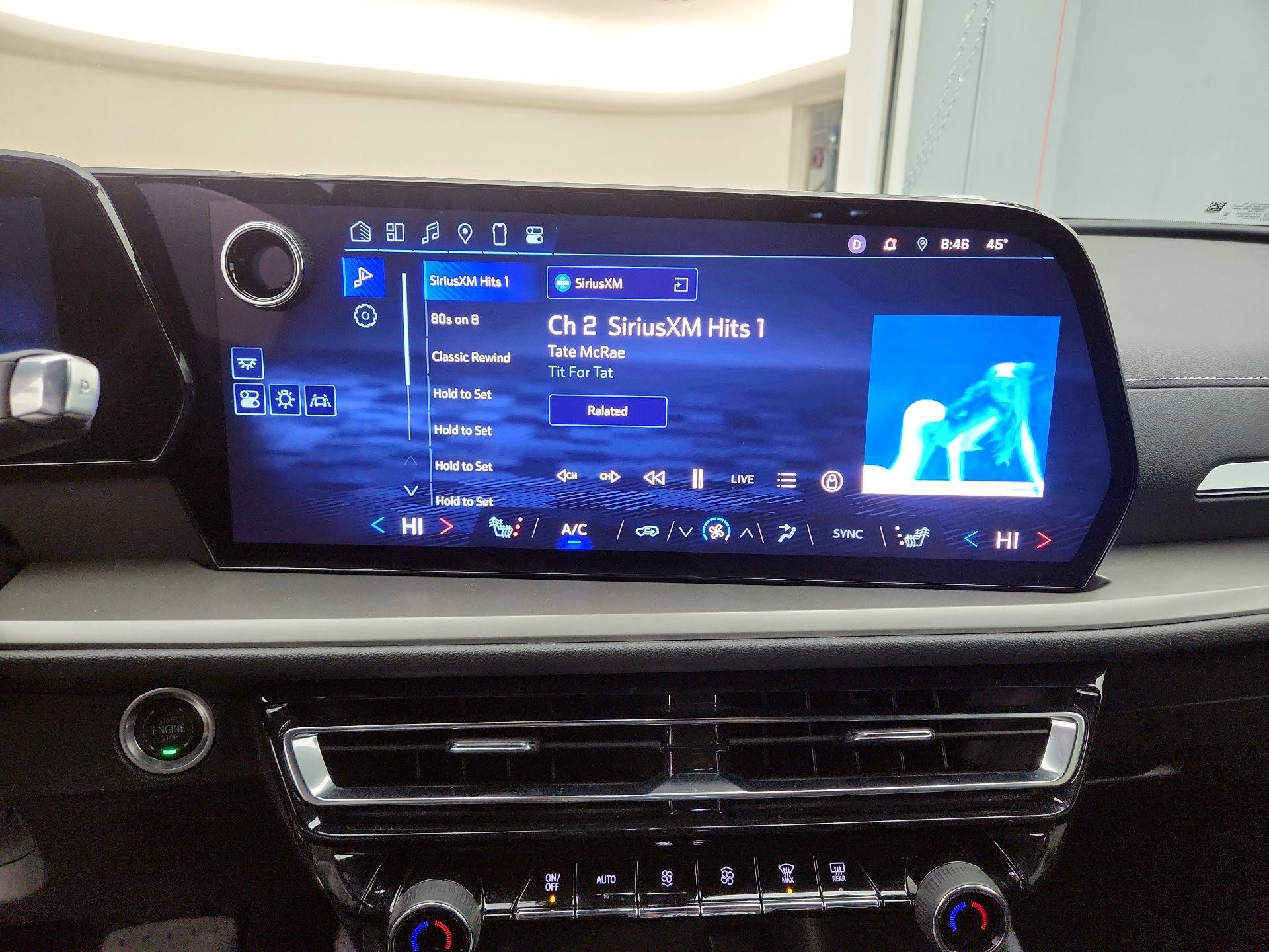 Thumbnail: 2025 Chevrolet Traverse - 15