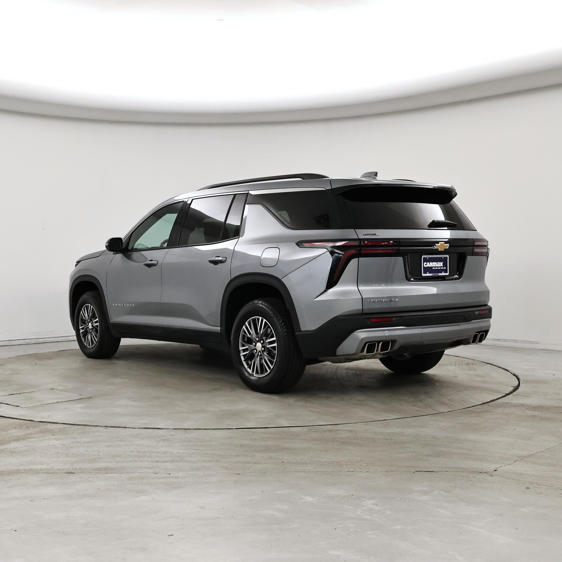 Thumbnail: 2025 Chevrolet Traverse - 2