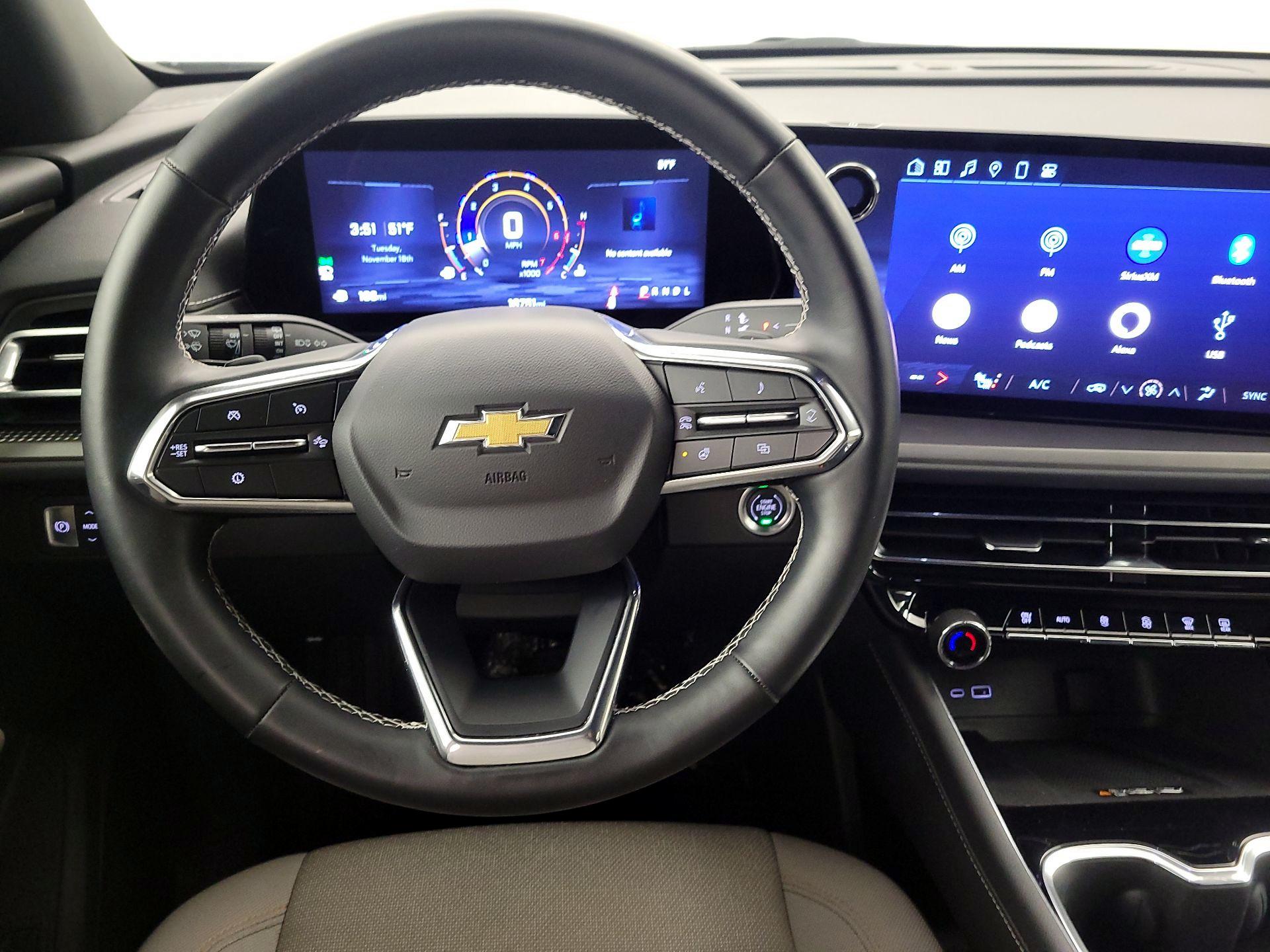 Thumbnail: 2025 Chevrolet Traverse - 10