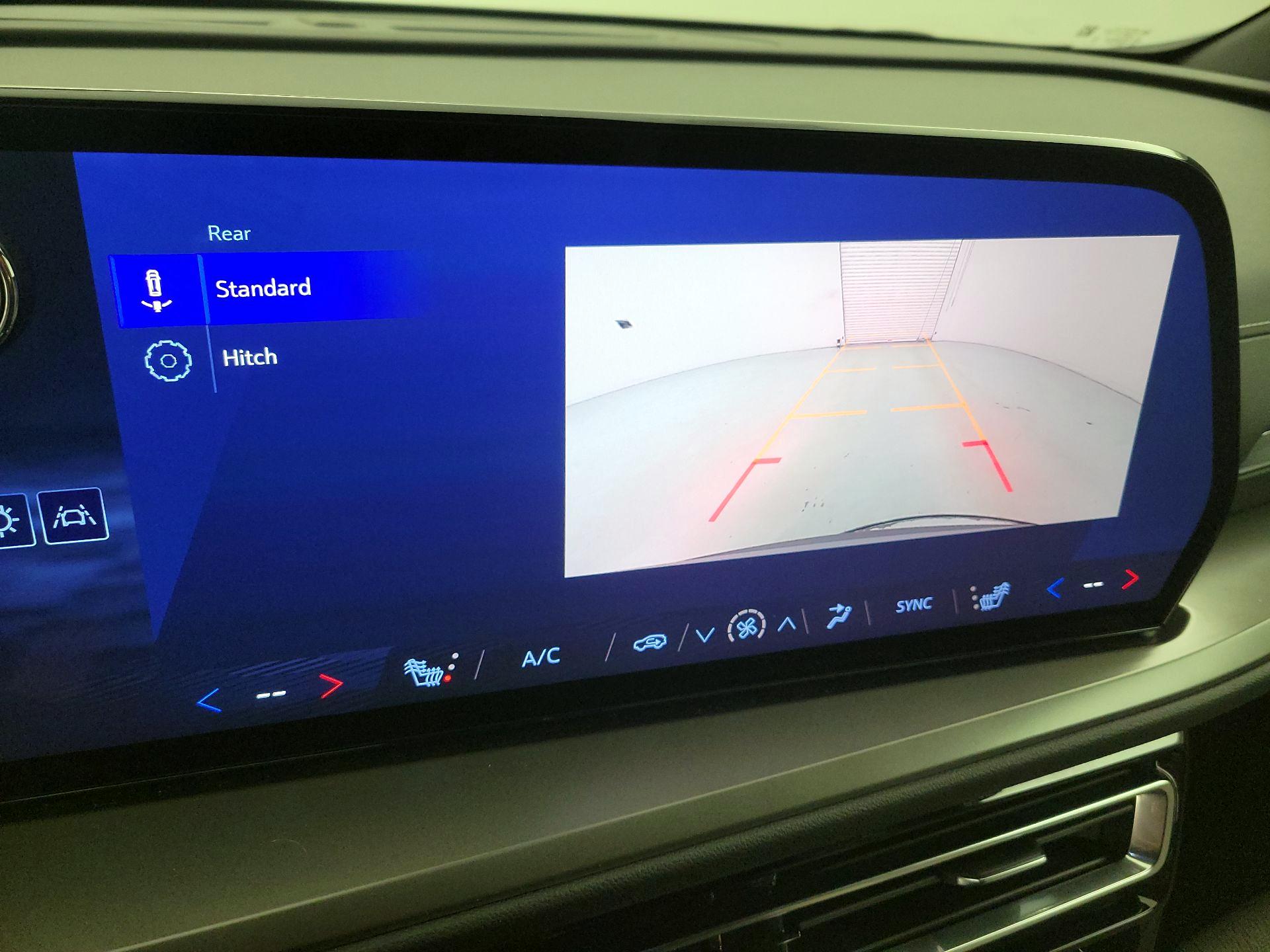 Thumbnail: 2025 Chevrolet Traverse - 14