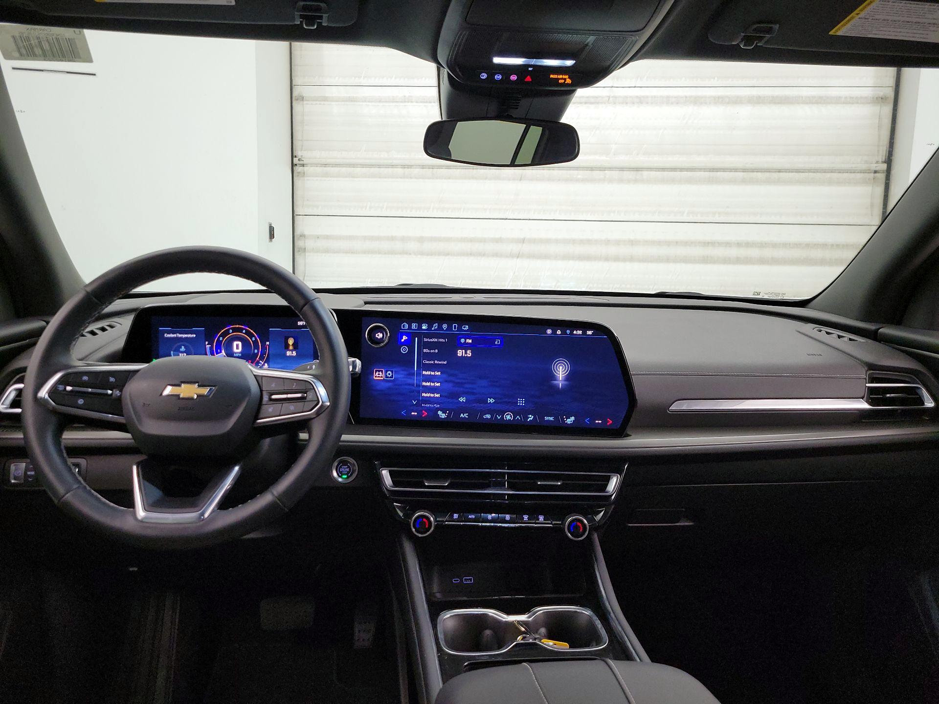 Thumbnail: 2025 Chevrolet Traverse - 9