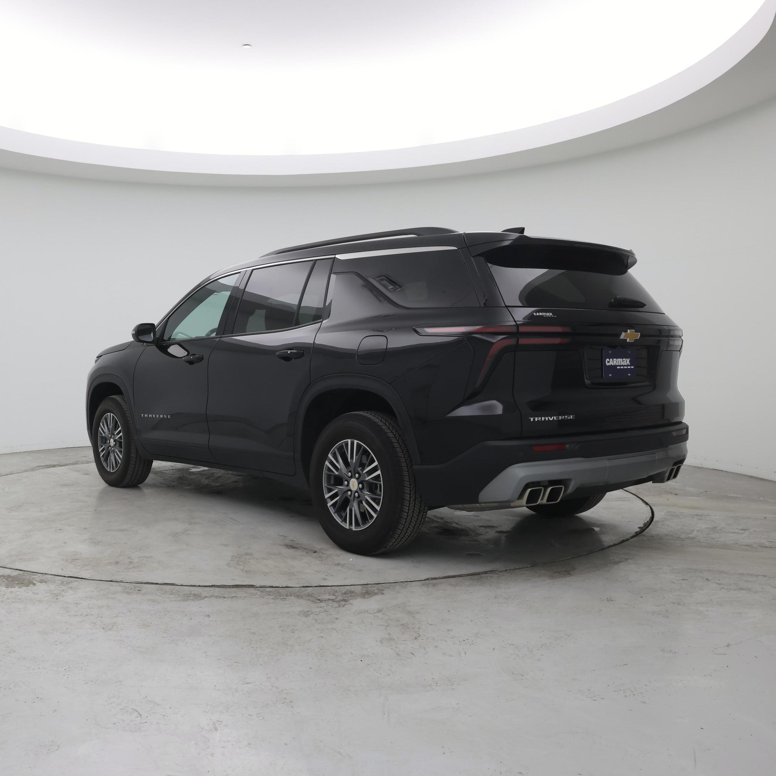 Thumbnail: 2025 Chevrolet Traverse - 2