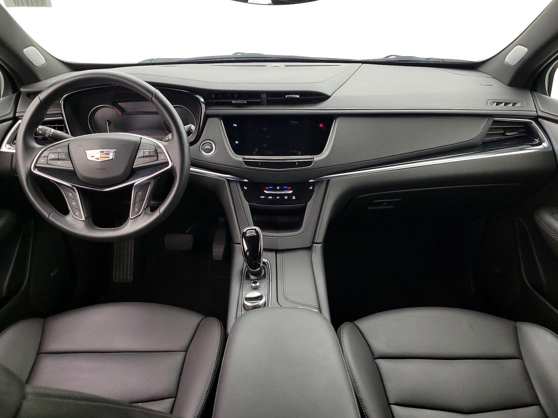 Thumbnail: 2025 Cadillac XT5 - 9