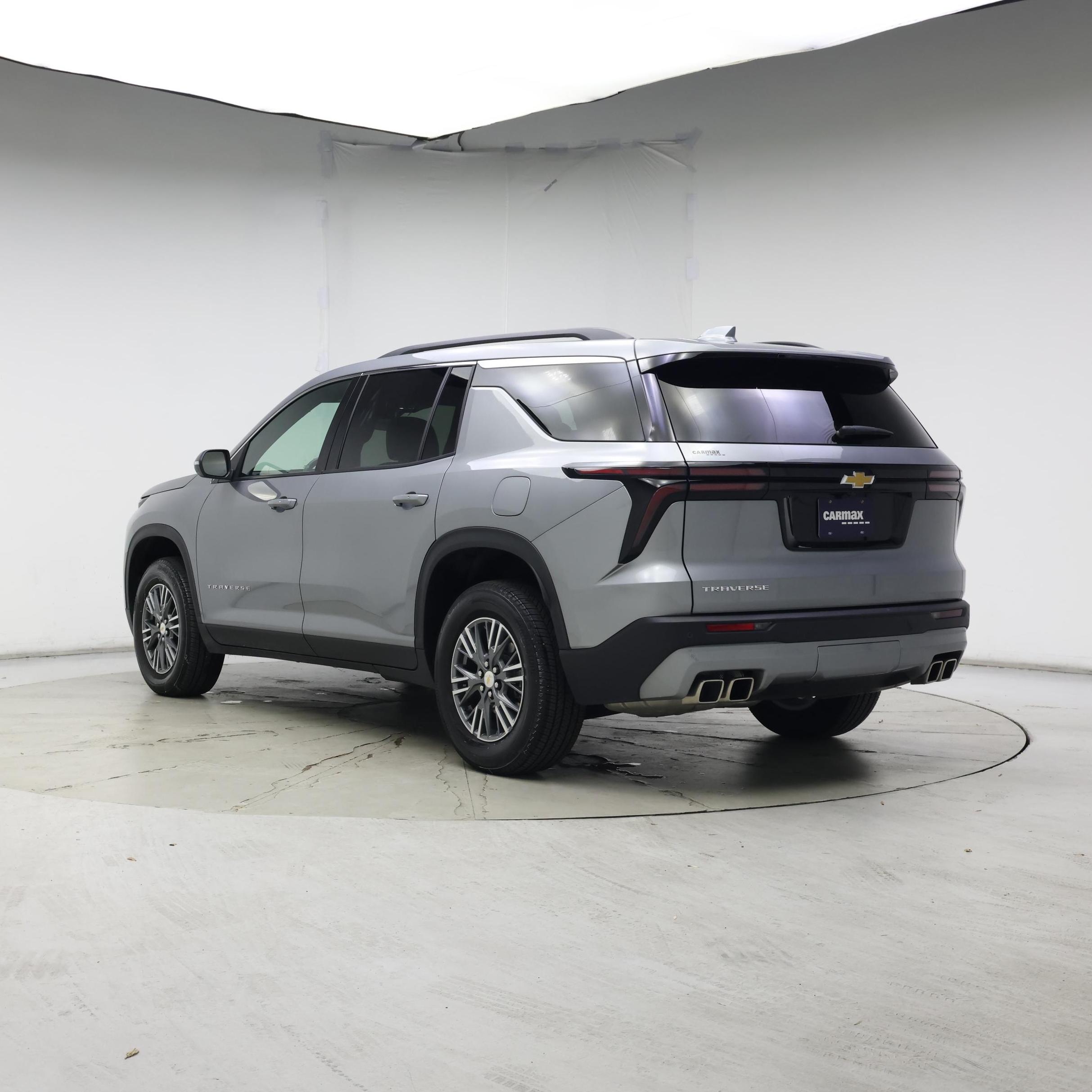 Thumbnail: 2025 Chevrolet Traverse - 2