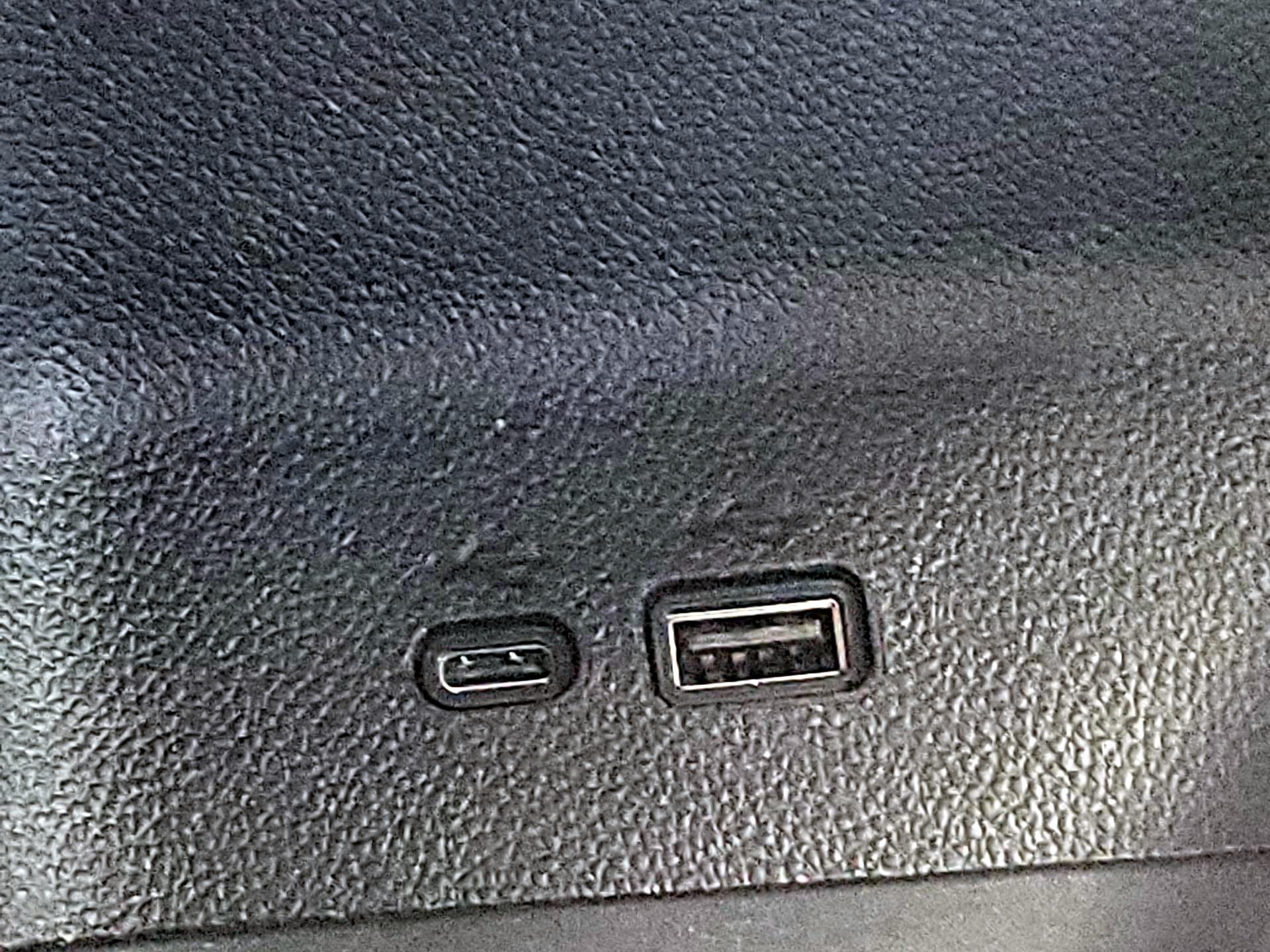 Thumbnail: 2025 Chevrolet Traverse - 19