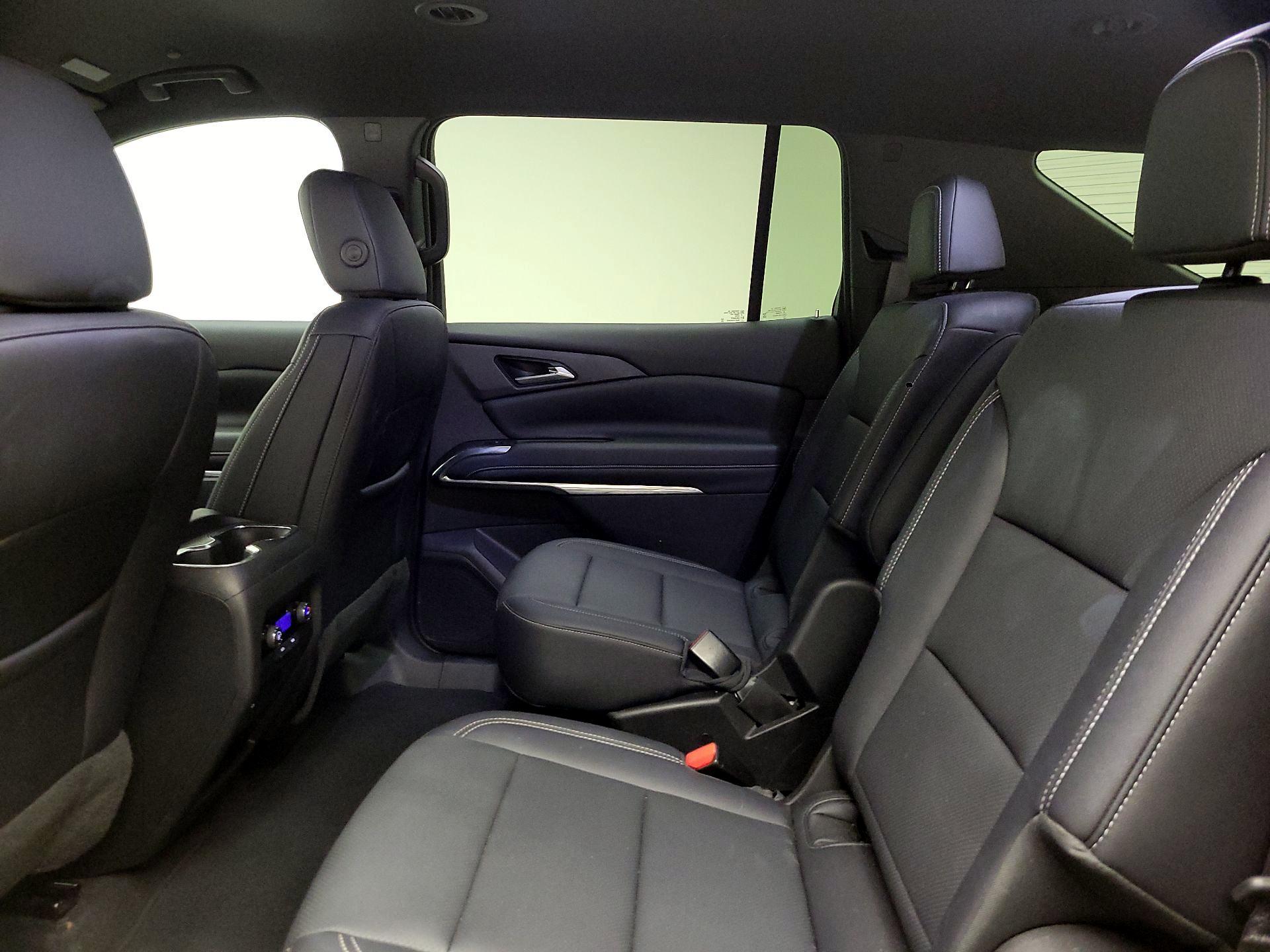 Thumbnail: 2025 Chevrolet Traverse - 20