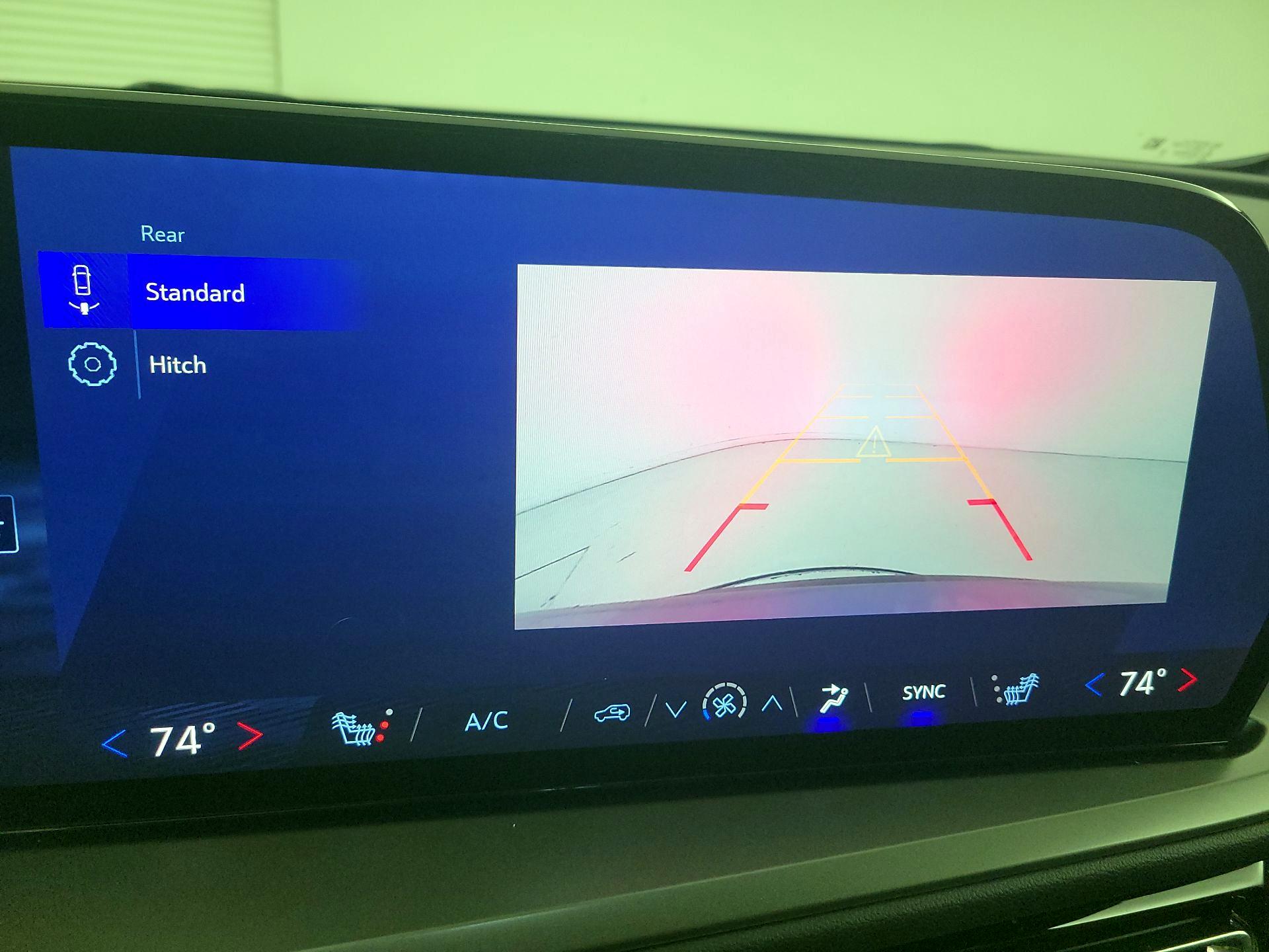 Thumbnail: 2025 Chevrolet Traverse - 15