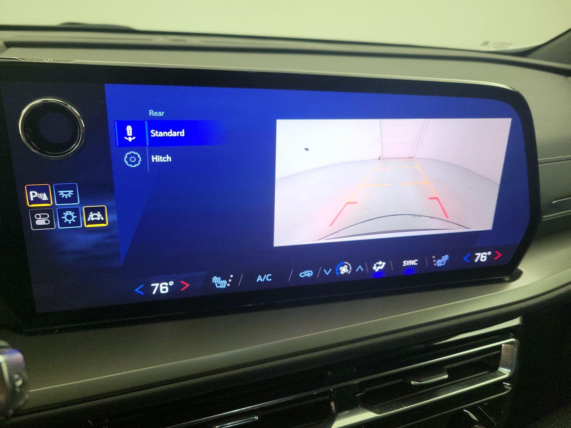 Thumbnail: 2025 Chevrolet Traverse - 14