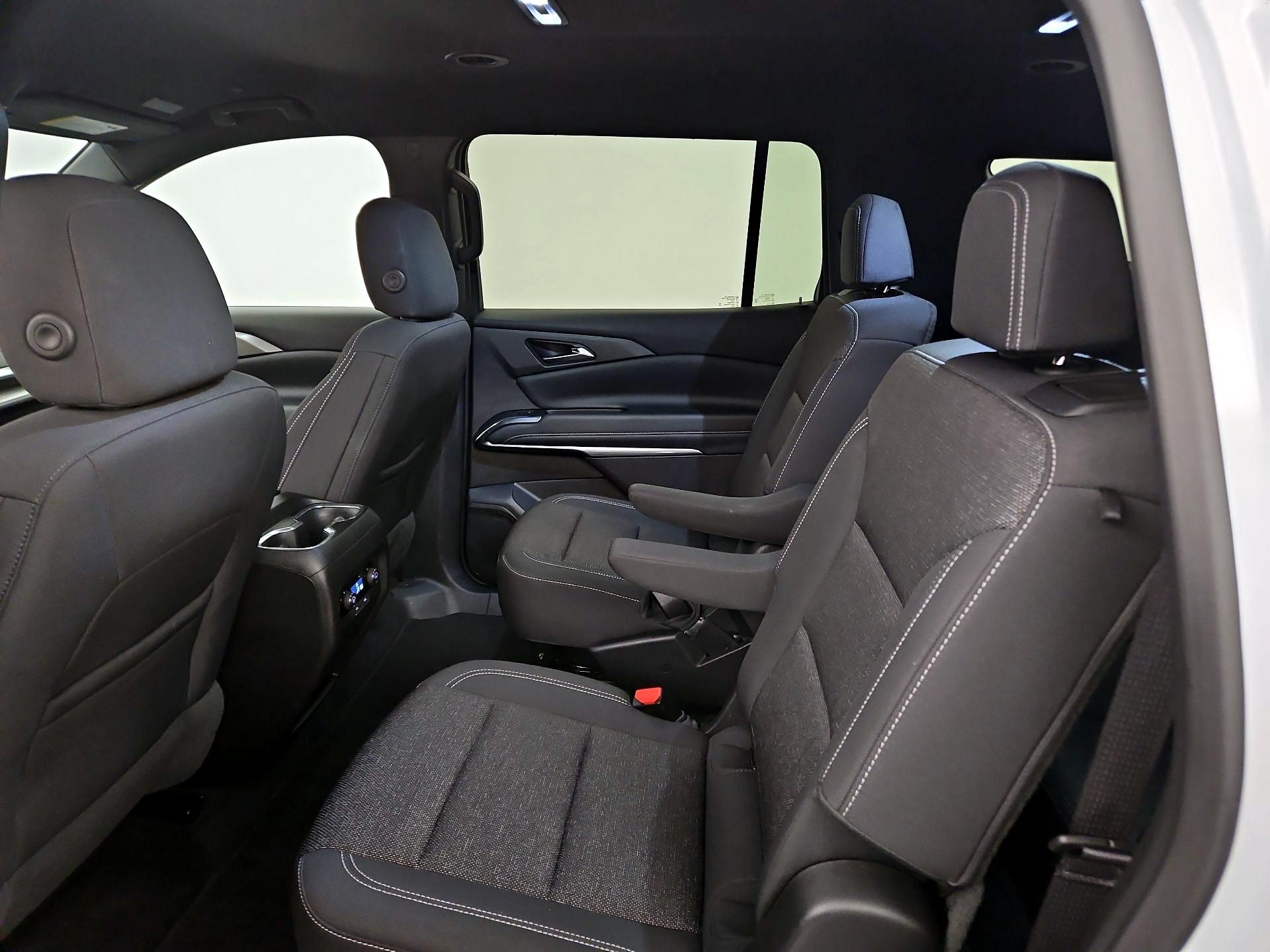 Thumbnail: 2025 Chevrolet Traverse - 20