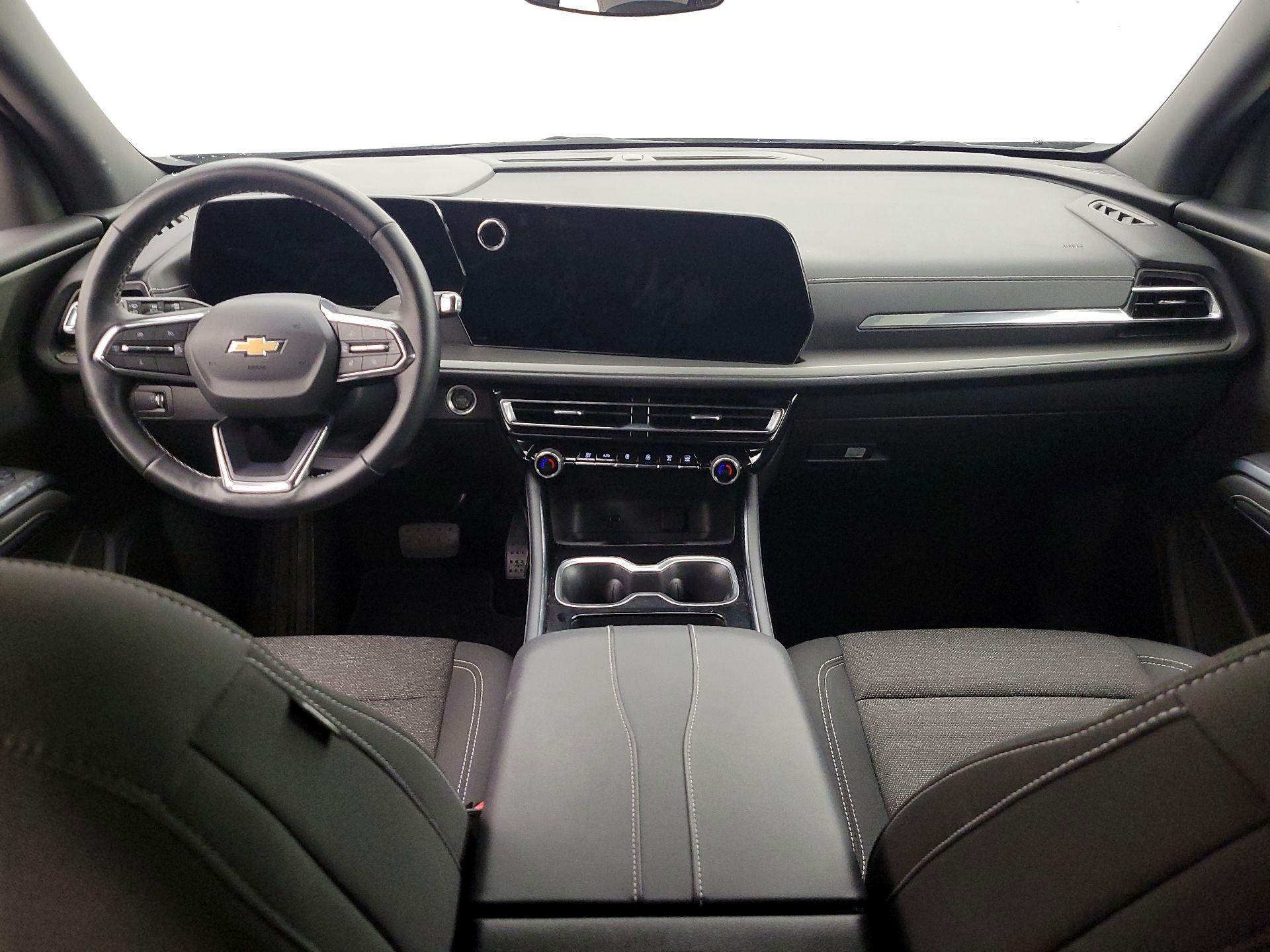 Thumbnail: 2025 Chevrolet Traverse - 9