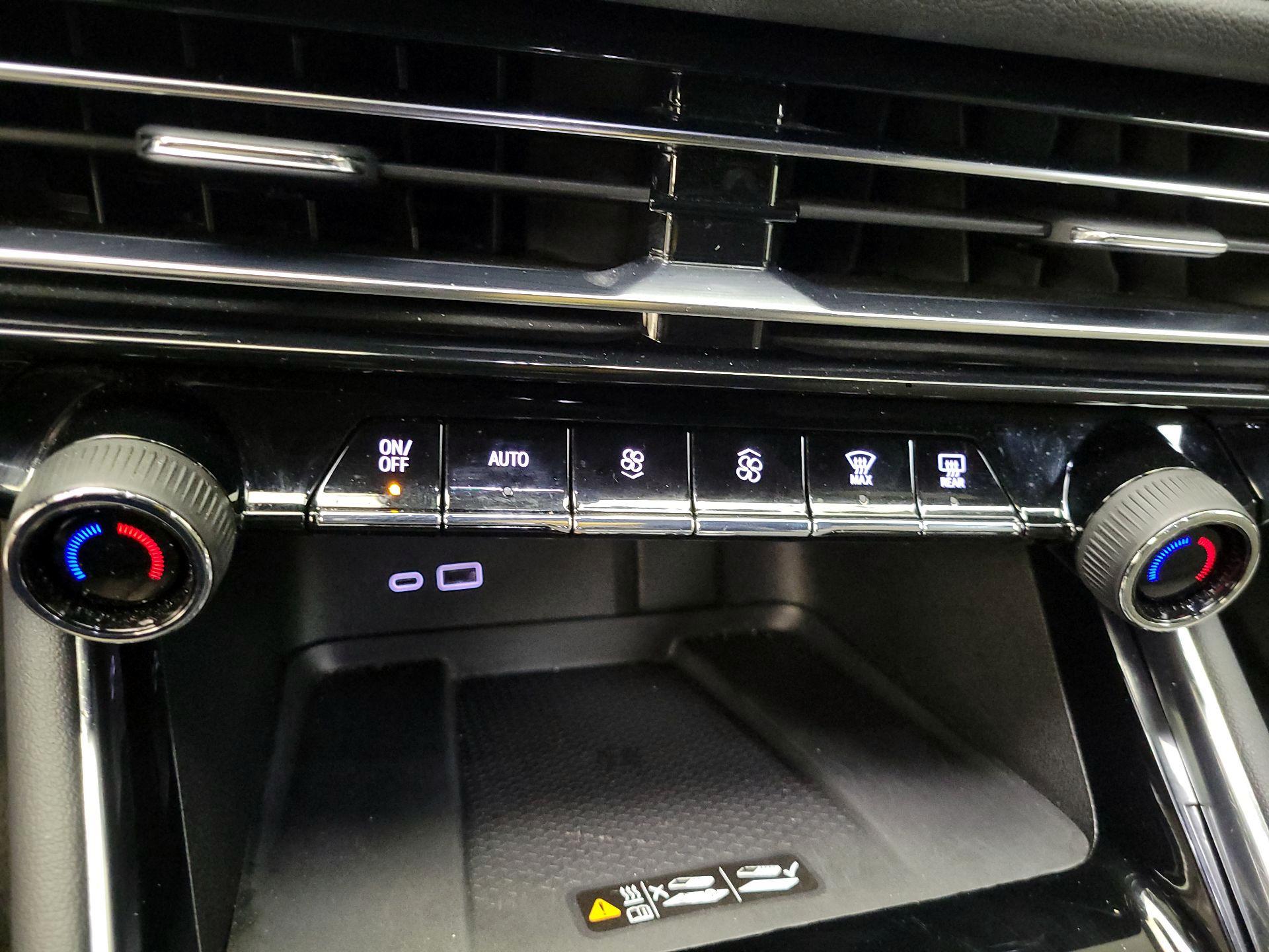 Thumbnail: 2025 Chevrolet Traverse - 17