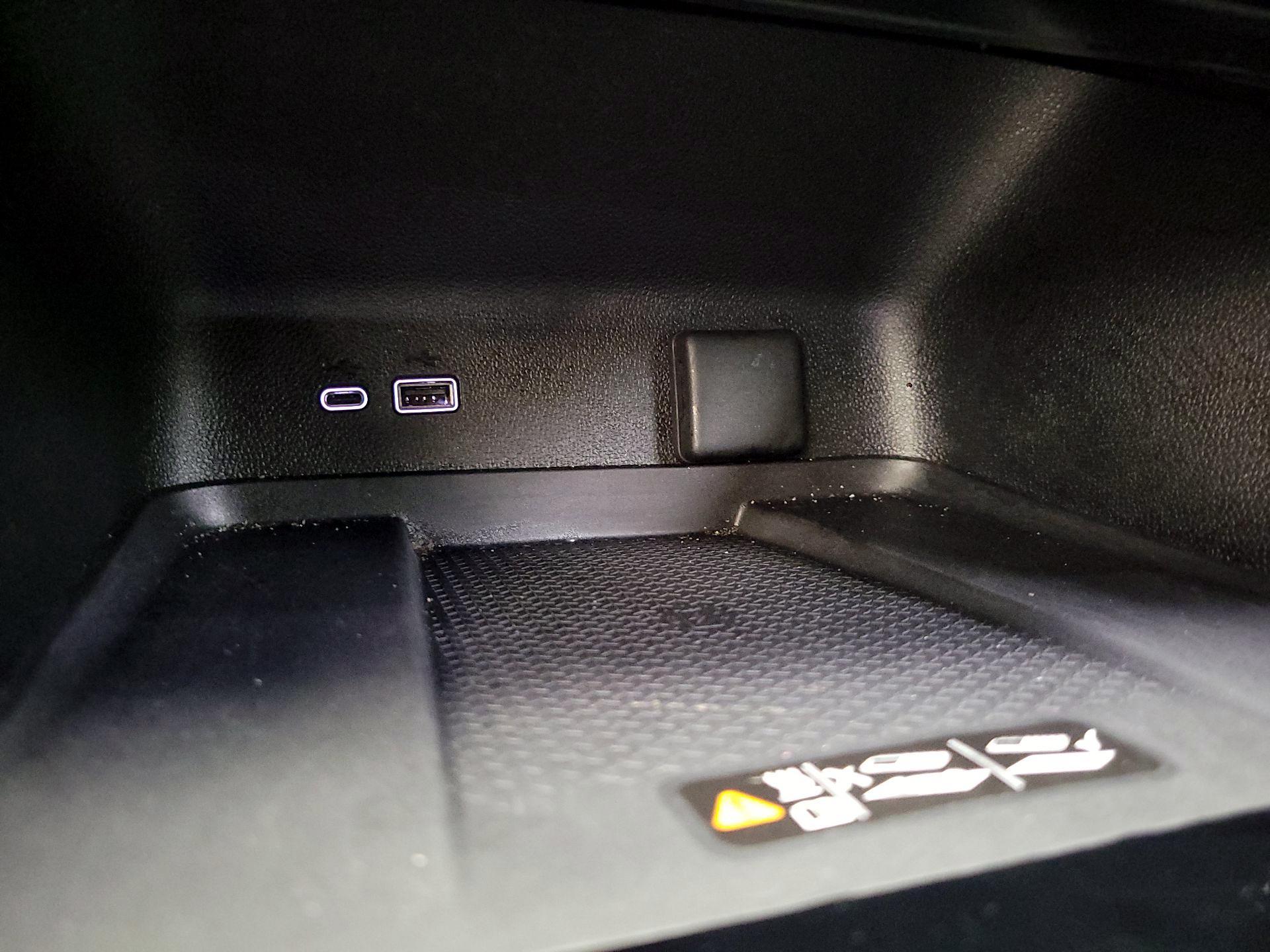 Thumbnail: 2025 Chevrolet Traverse - 18