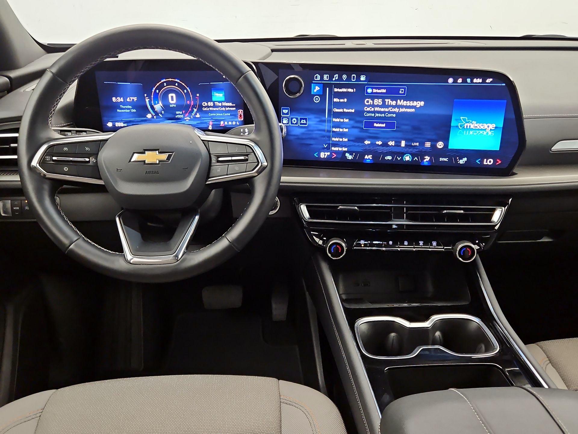 Thumbnail: 2025 Chevrolet Traverse - 10