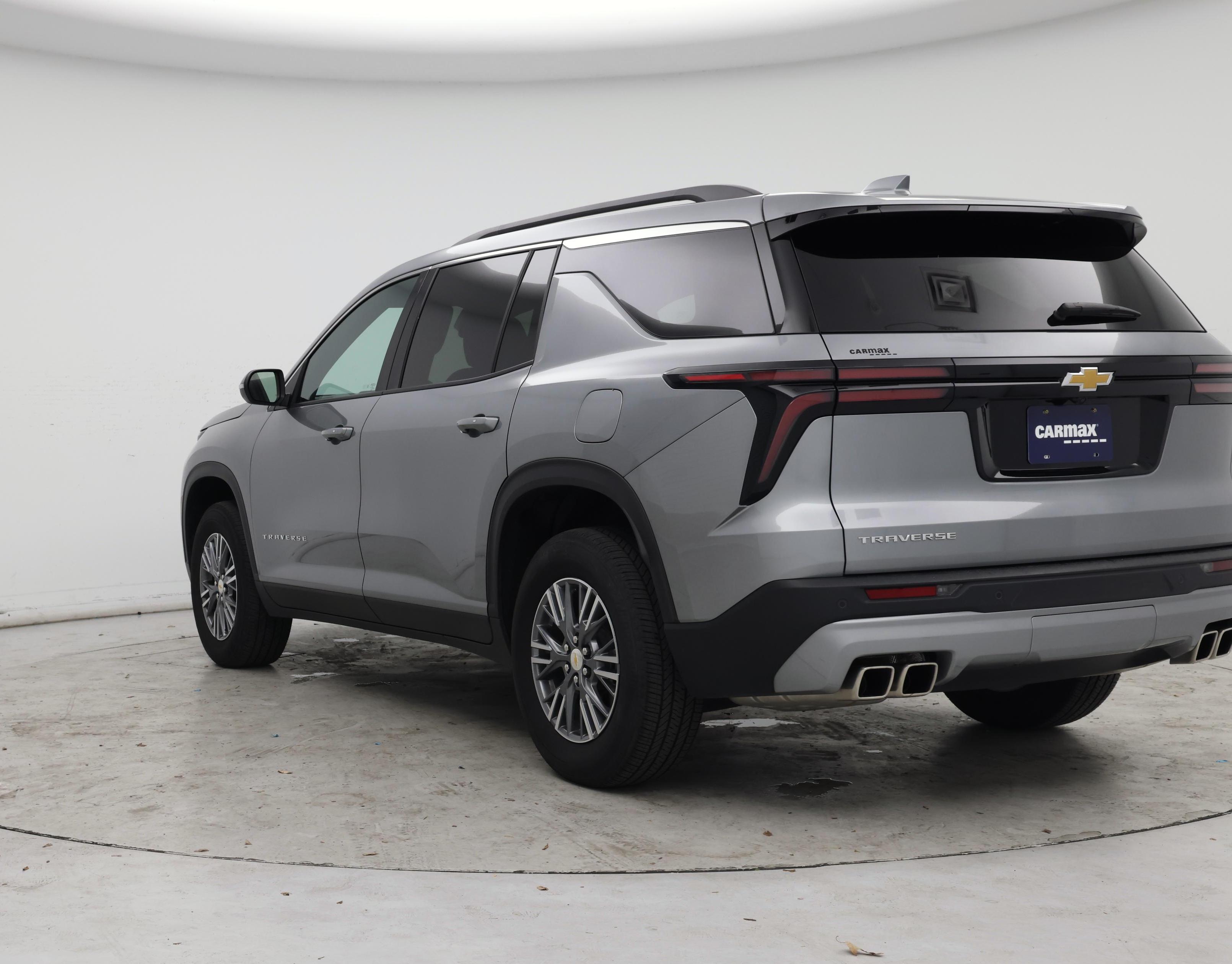 Thumbnail: 2025 Chevrolet Traverse - 2