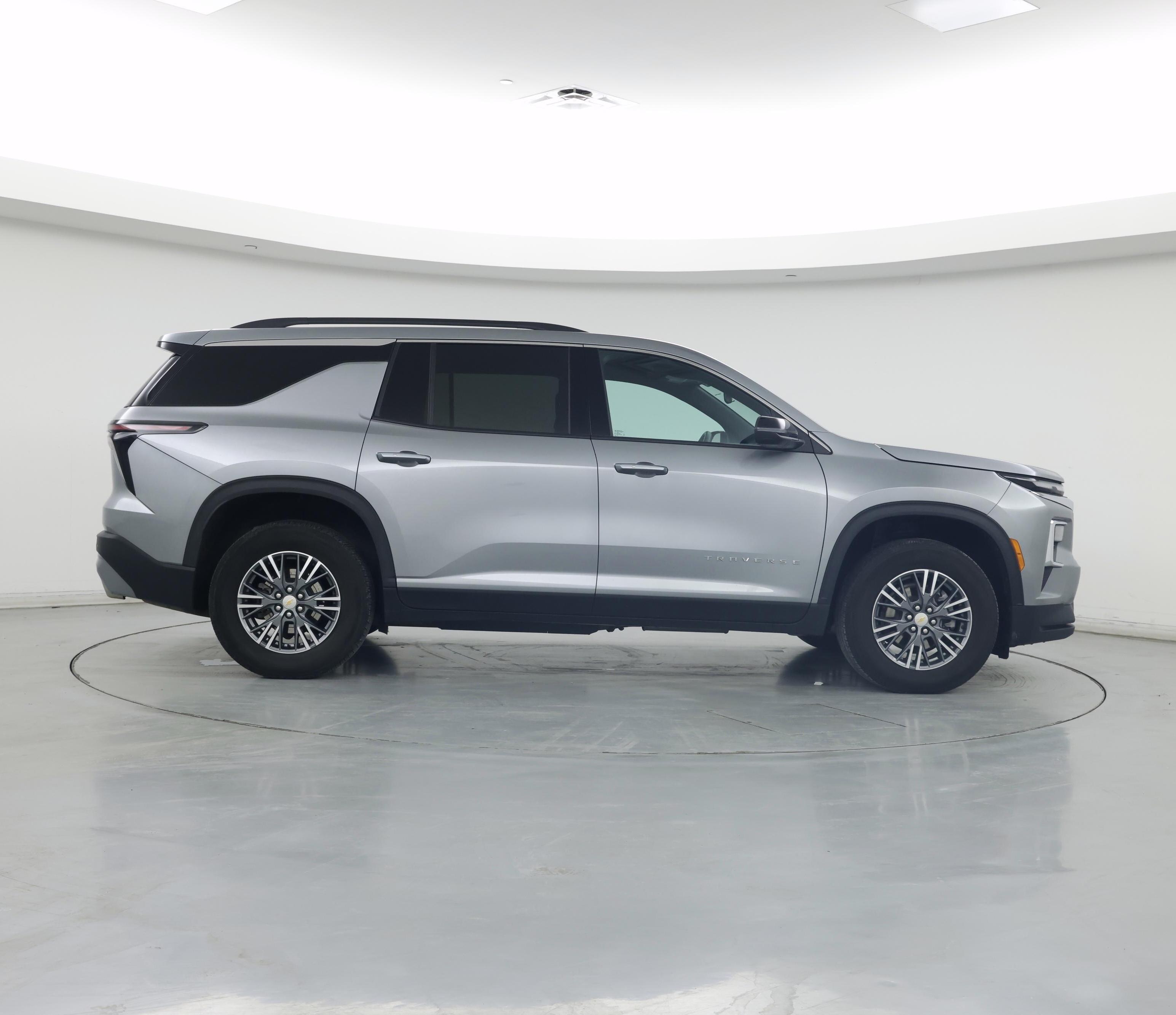 Thumbnail: 2025 Chevrolet Traverse - 7