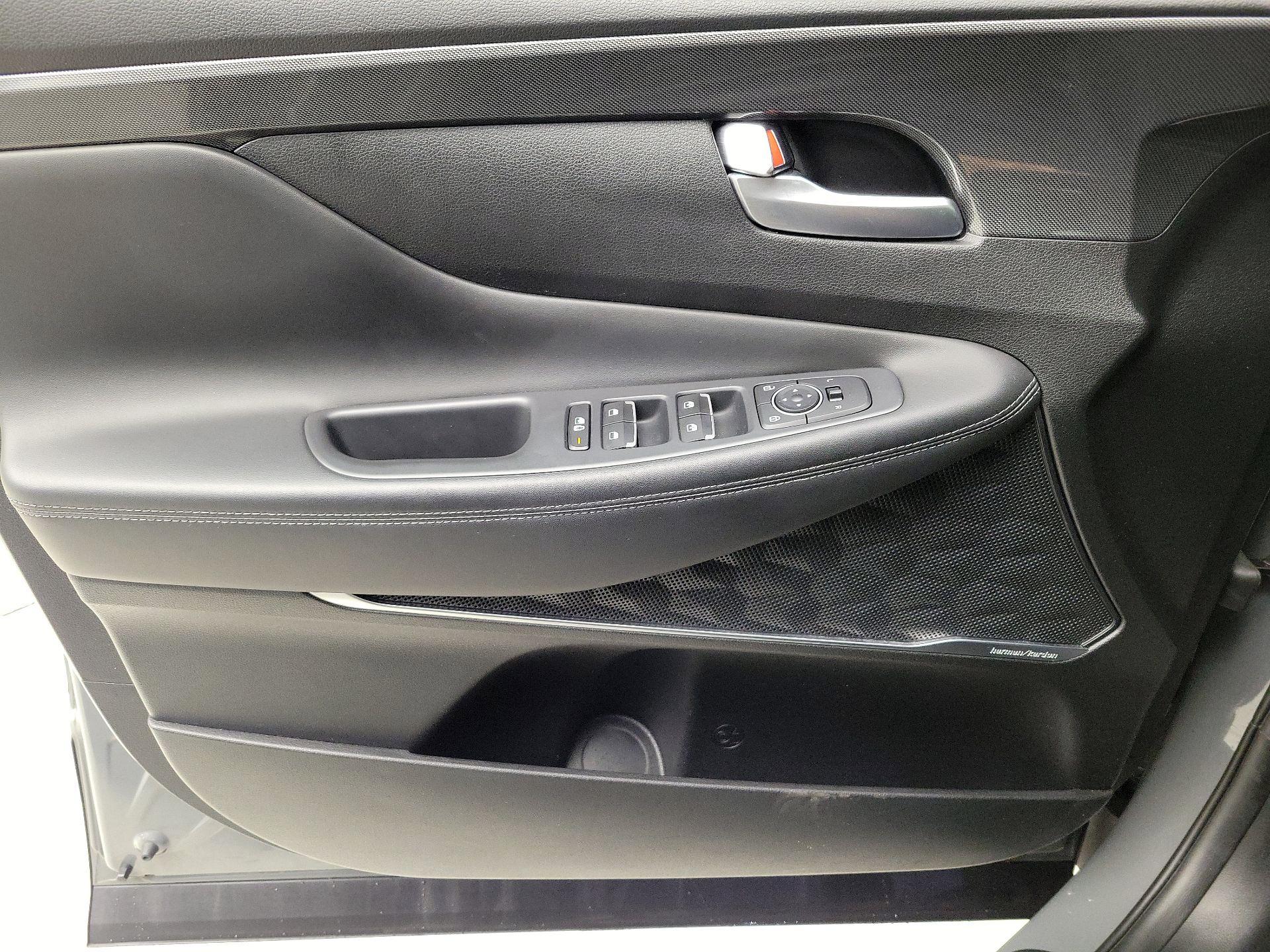 Thumbnail: 2023 Hyundai Santa Fe - 12