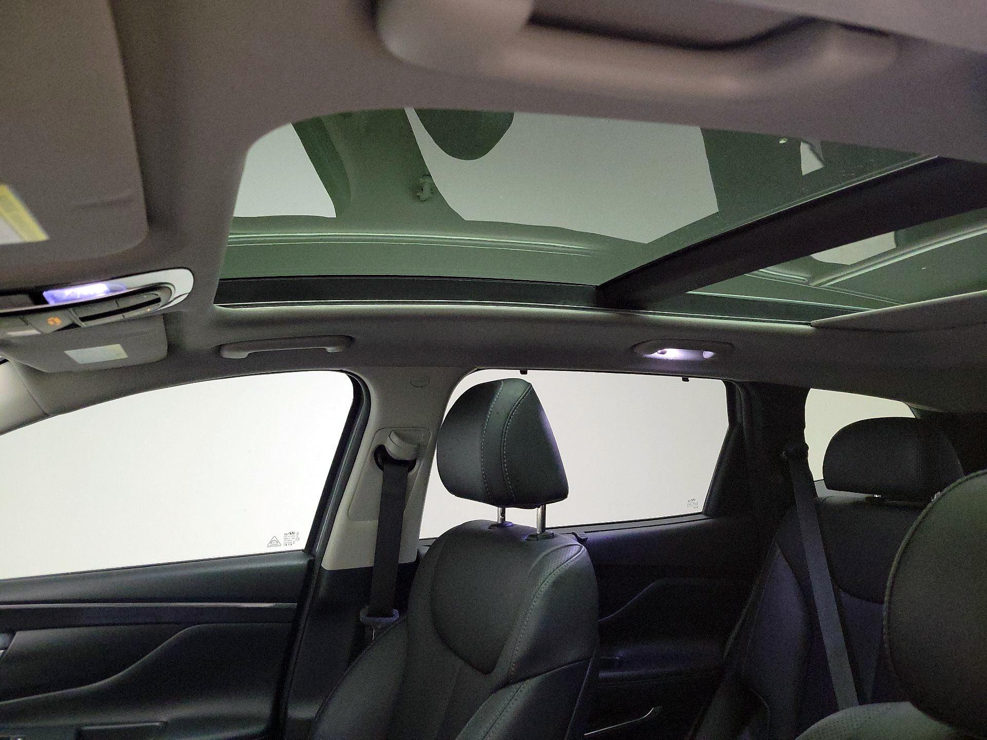 Thumbnail: 2023 Hyundai Santa Fe - 19