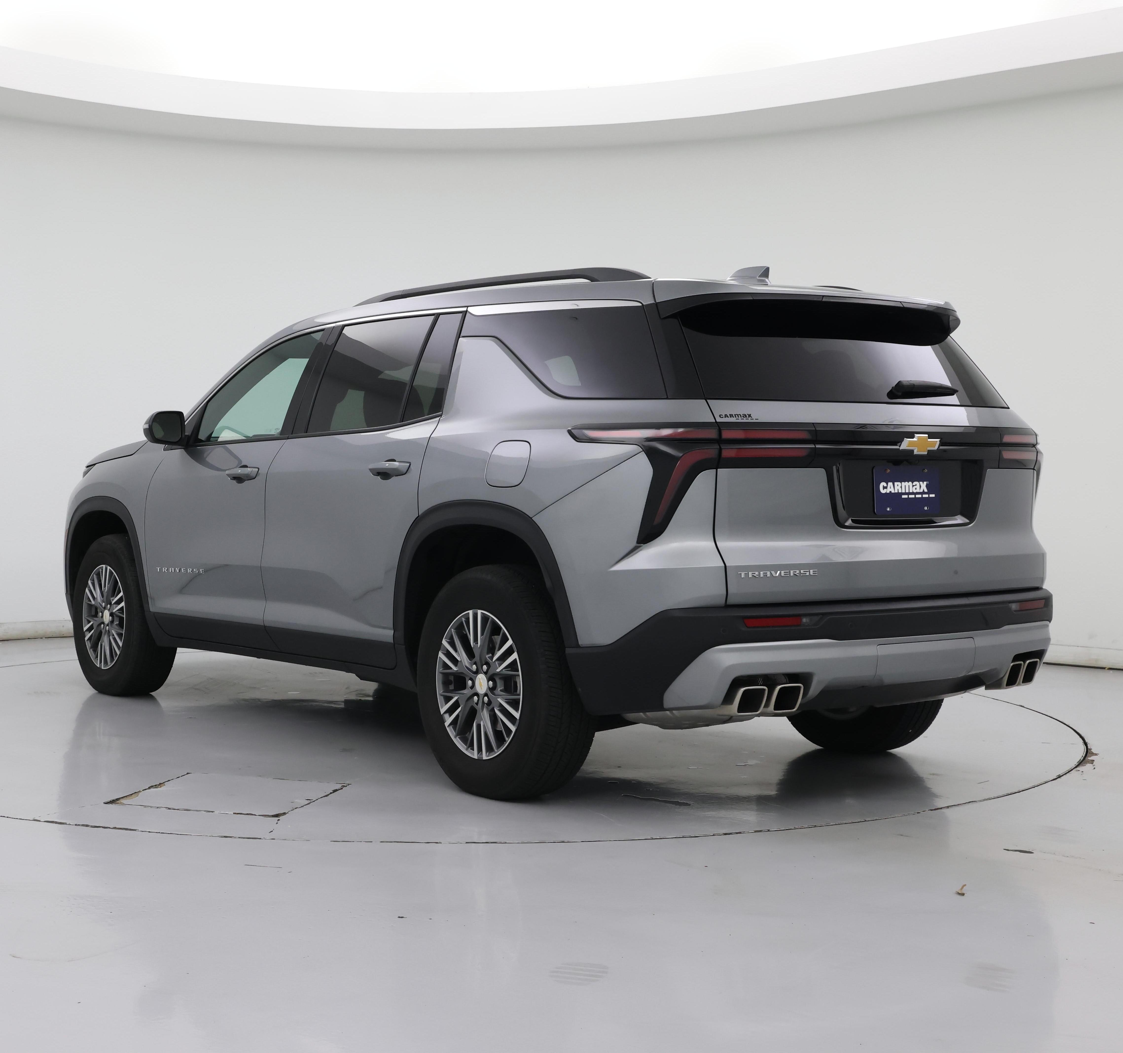 Thumbnail: 2025 Chevrolet Traverse - 2