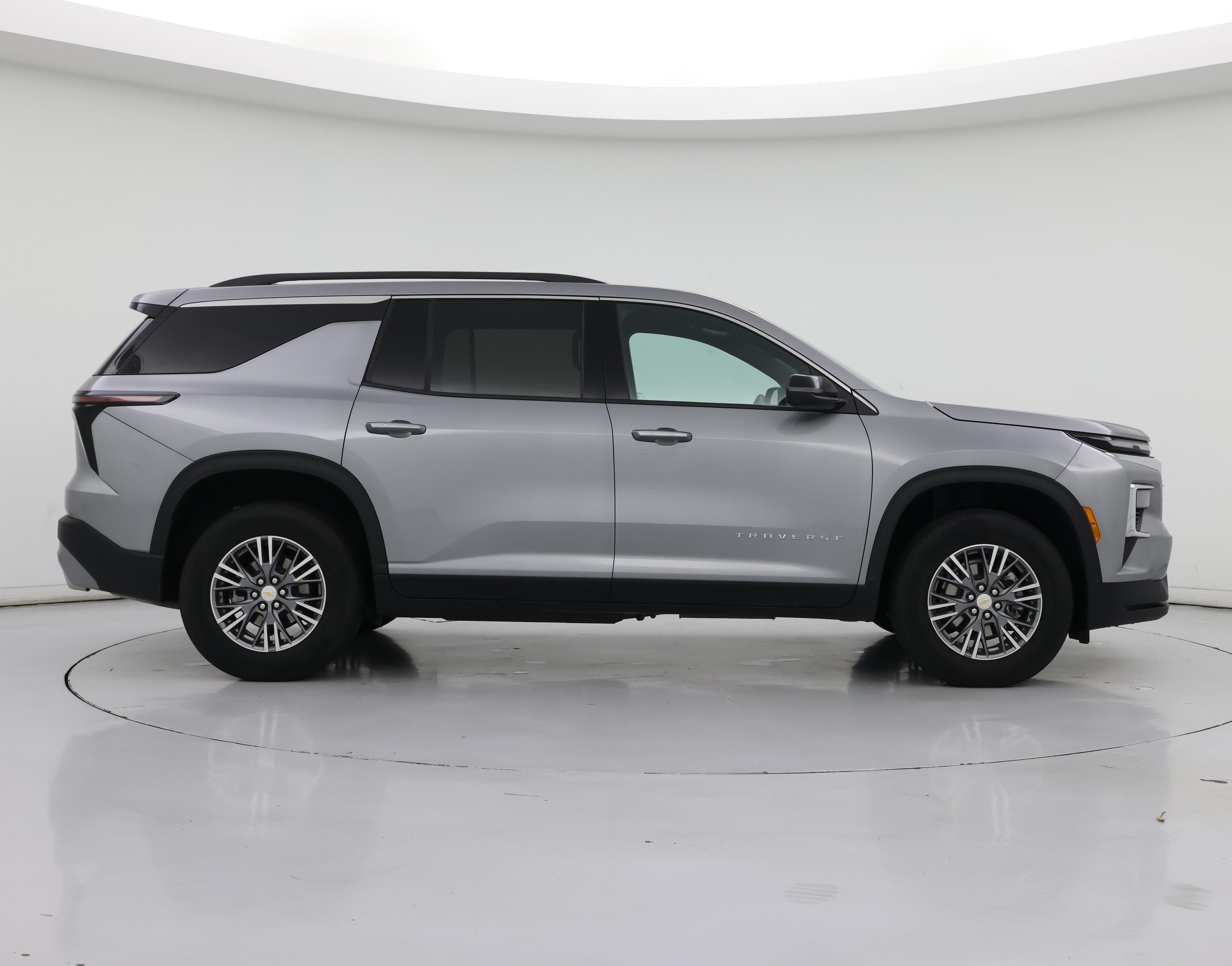 Thumbnail: 2025 Chevrolet Traverse - 7