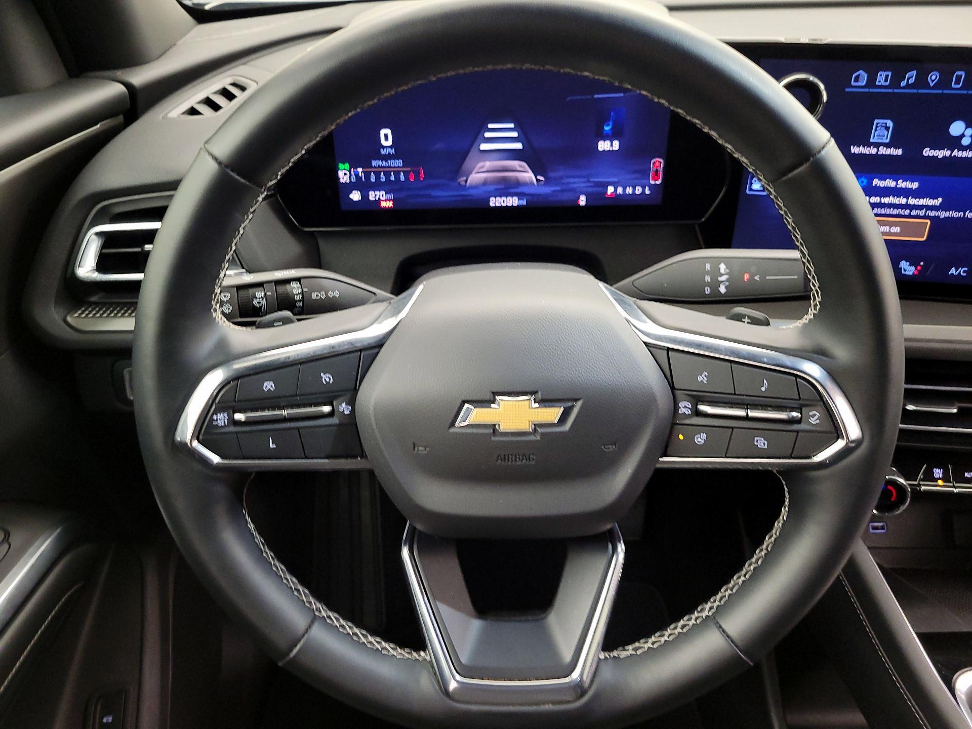 Thumbnail: 2025 Chevrolet Traverse - 10