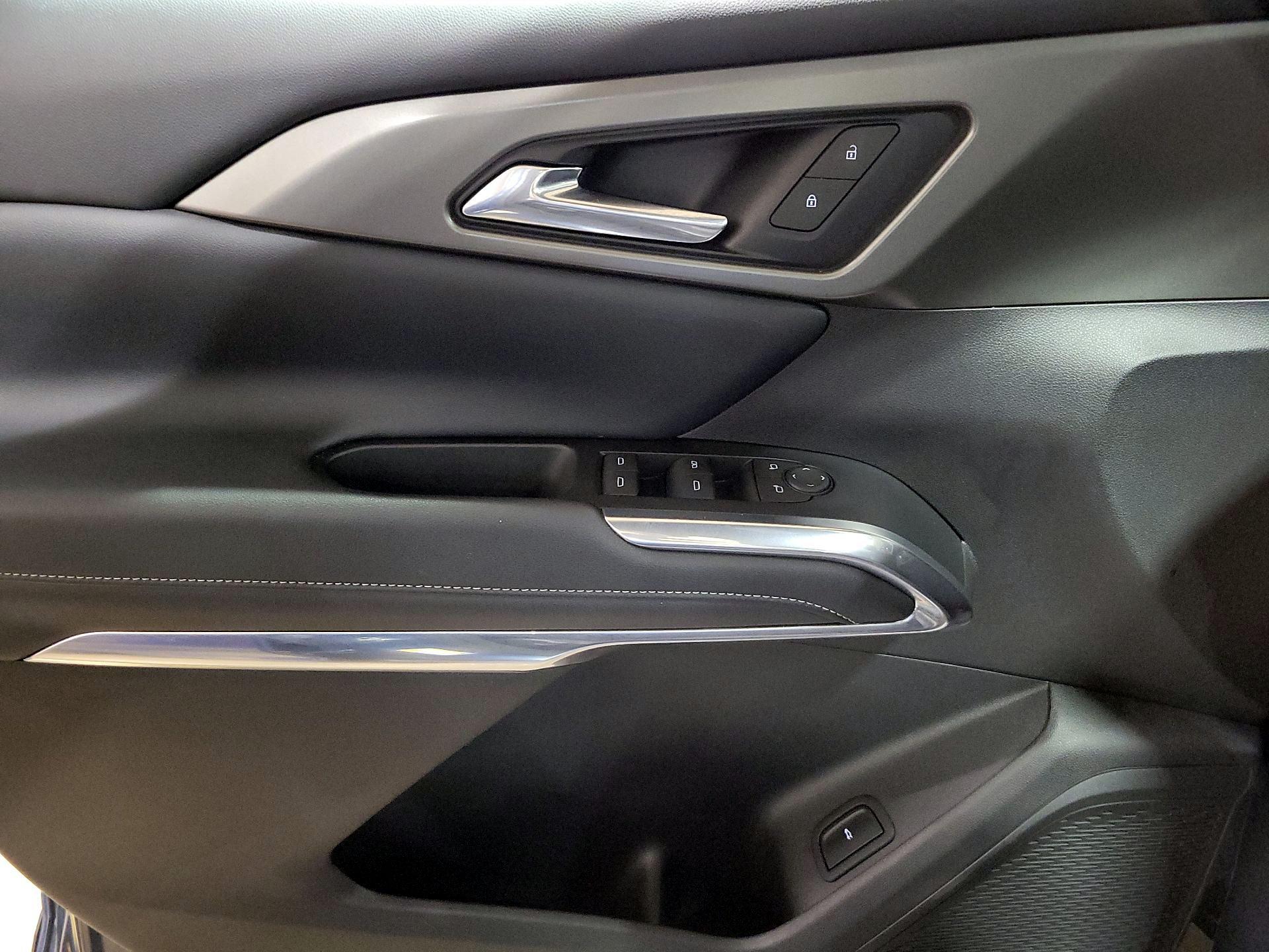 Thumbnail: 2025 Chevrolet Traverse - 12