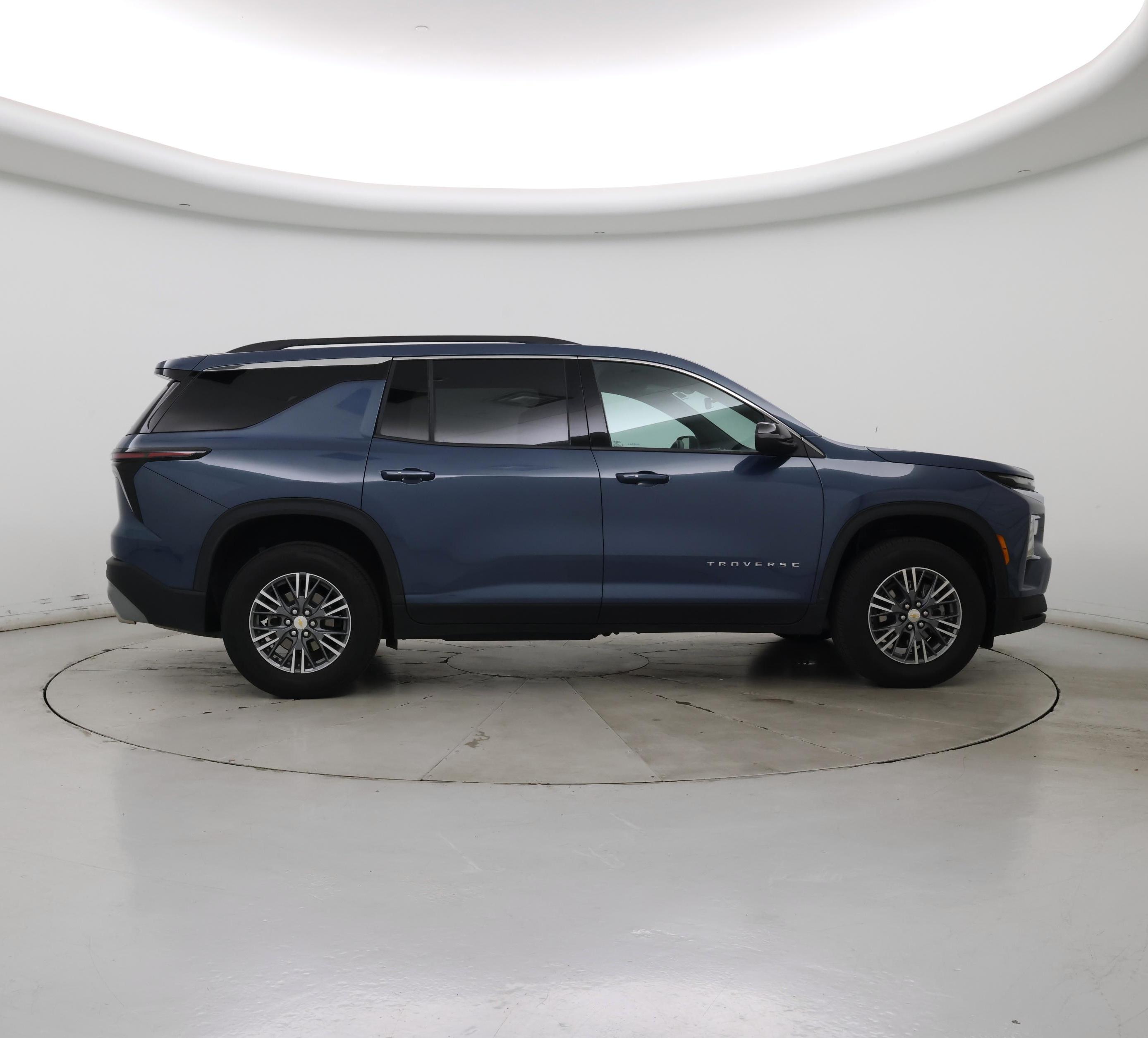 Thumbnail: 2025 Chevrolet Traverse - 7