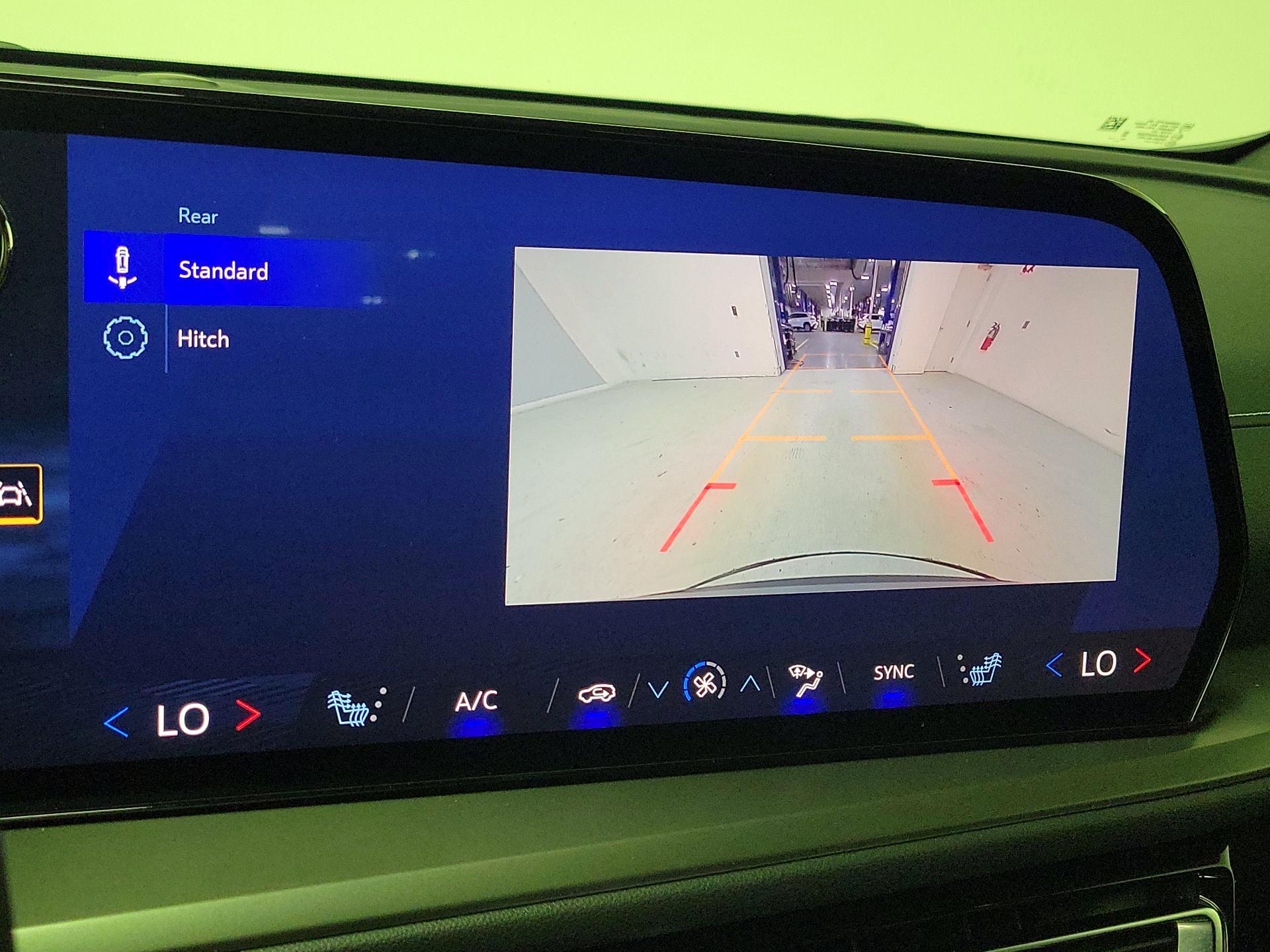 Thumbnail: 2025 Chevrolet Traverse - 14