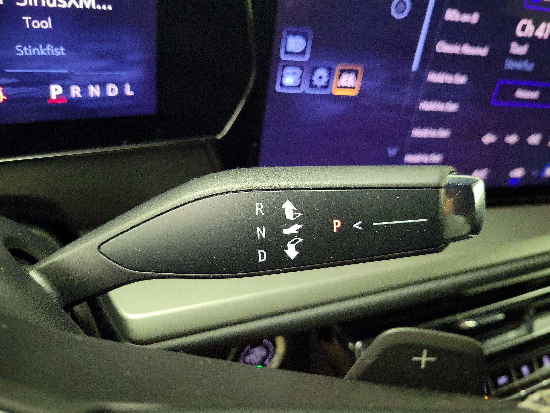 Thumbnail: 2025 Chevrolet Traverse - 17