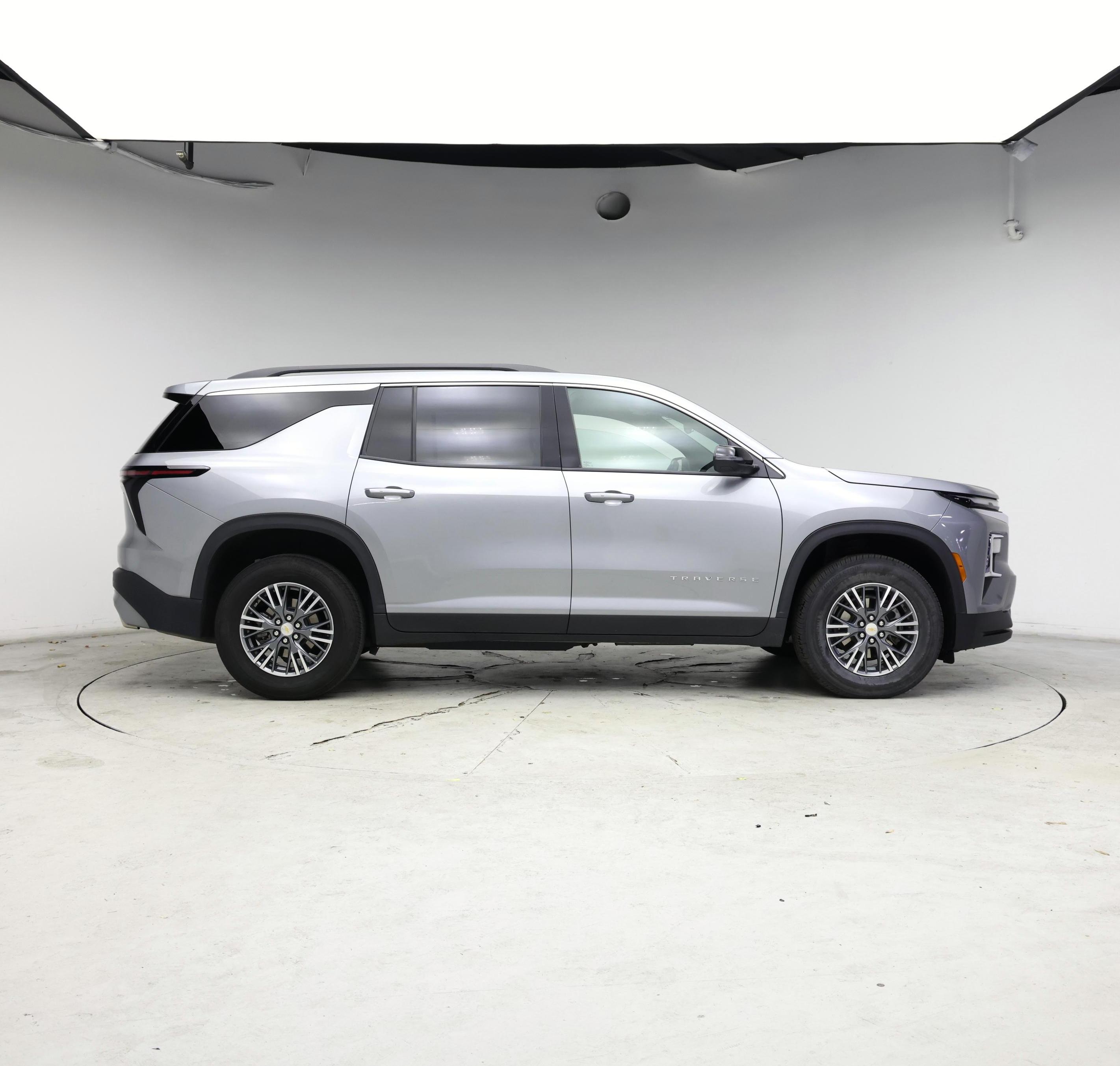 Thumbnail: 2025 Chevrolet Traverse - 7