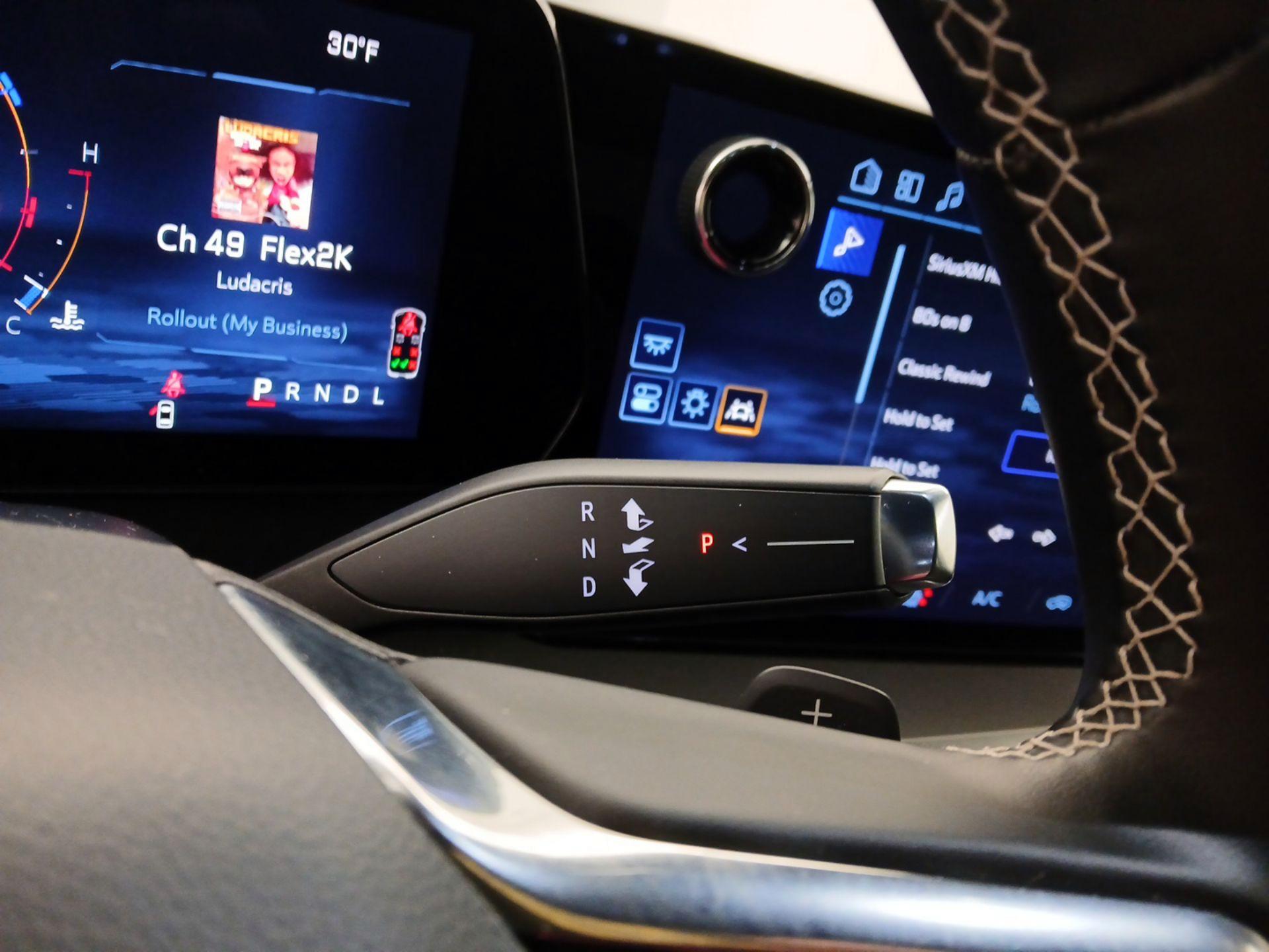 Thumbnail: 2025 Chevrolet Traverse - 18