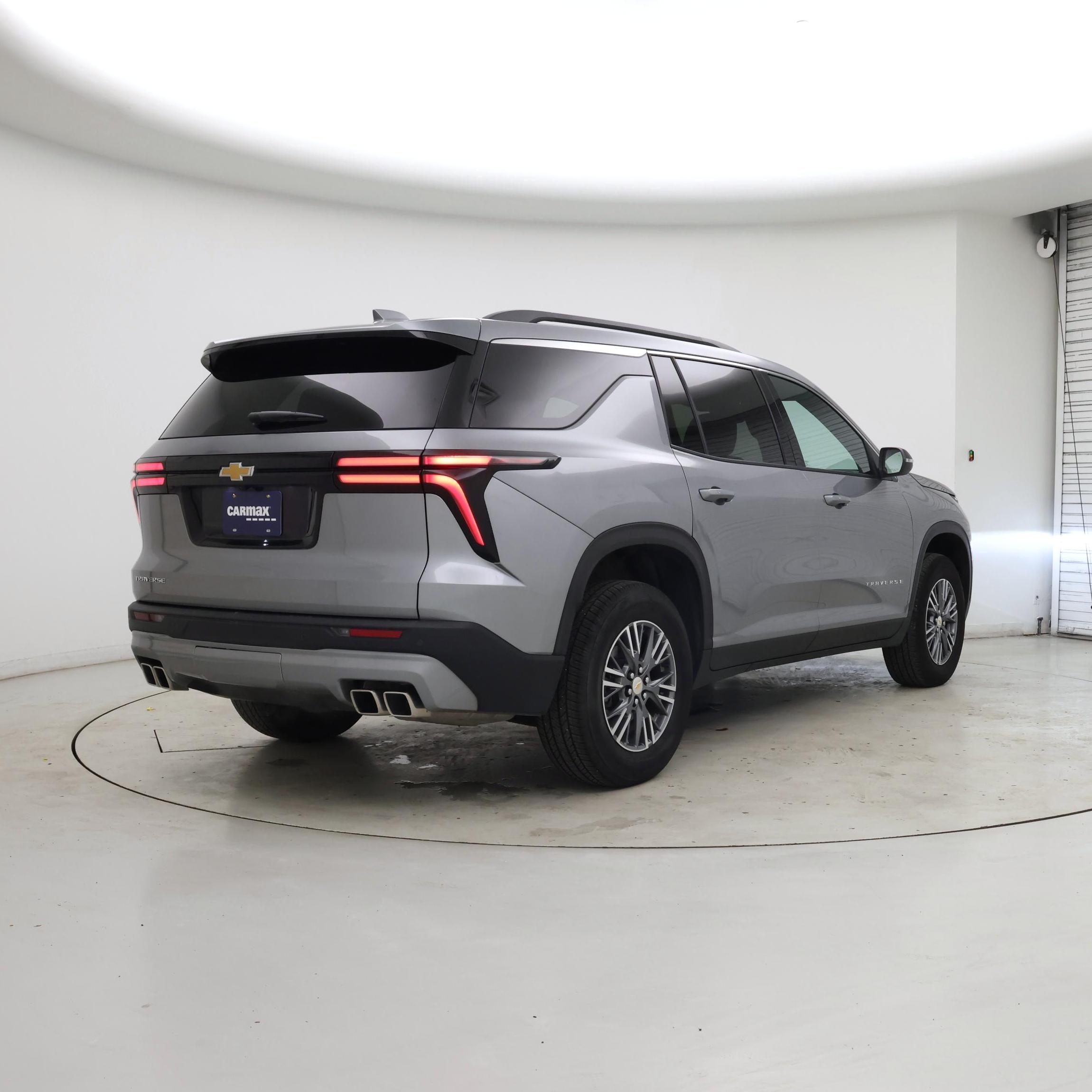 Thumbnail: 2025 Chevrolet Traverse - 8