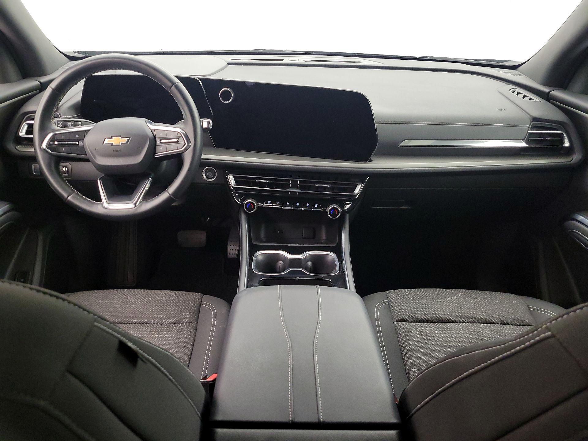 Thumbnail: 2025 Chevrolet Traverse - 9