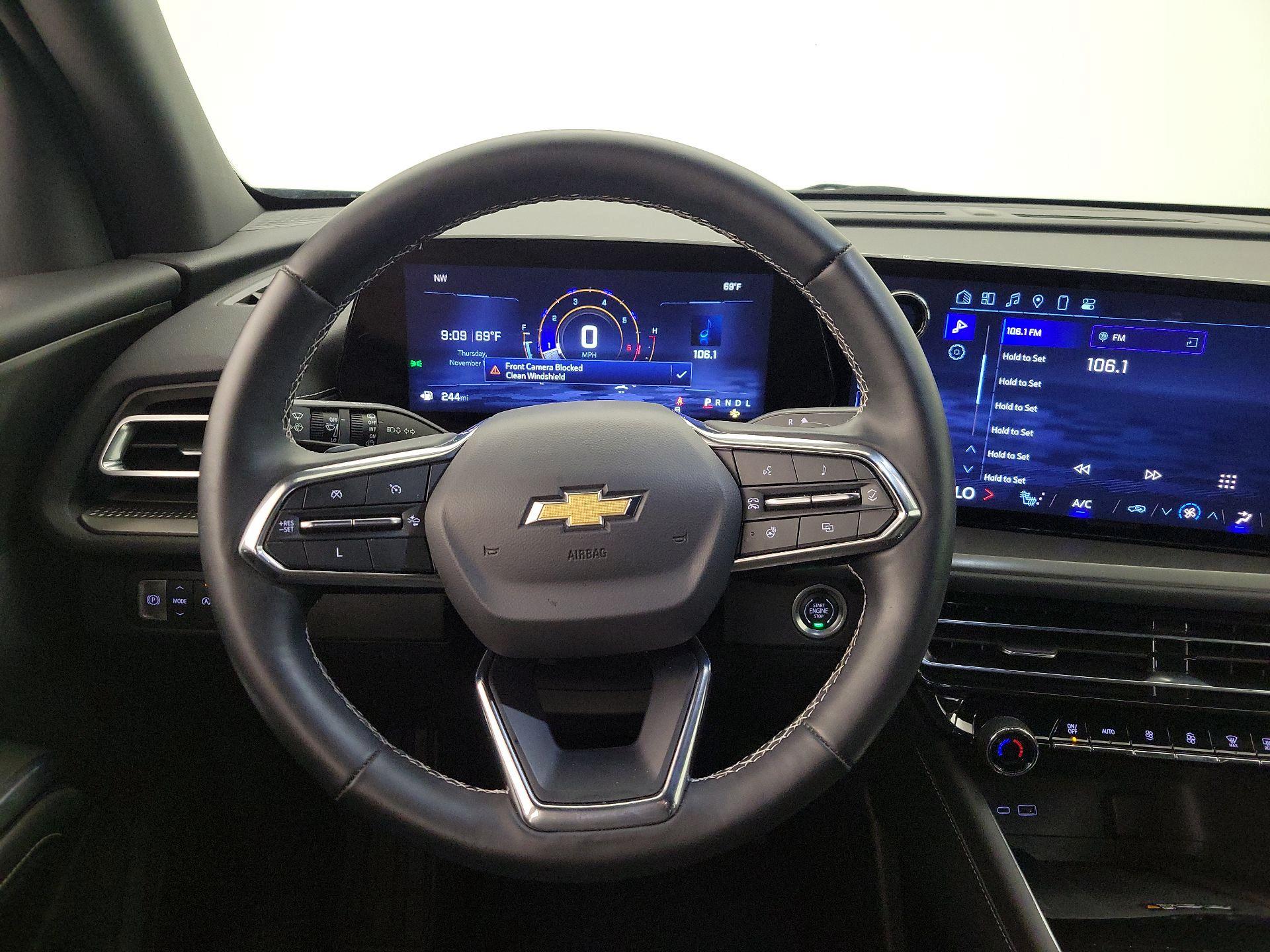 Thumbnail: 2025 Chevrolet Traverse - 10