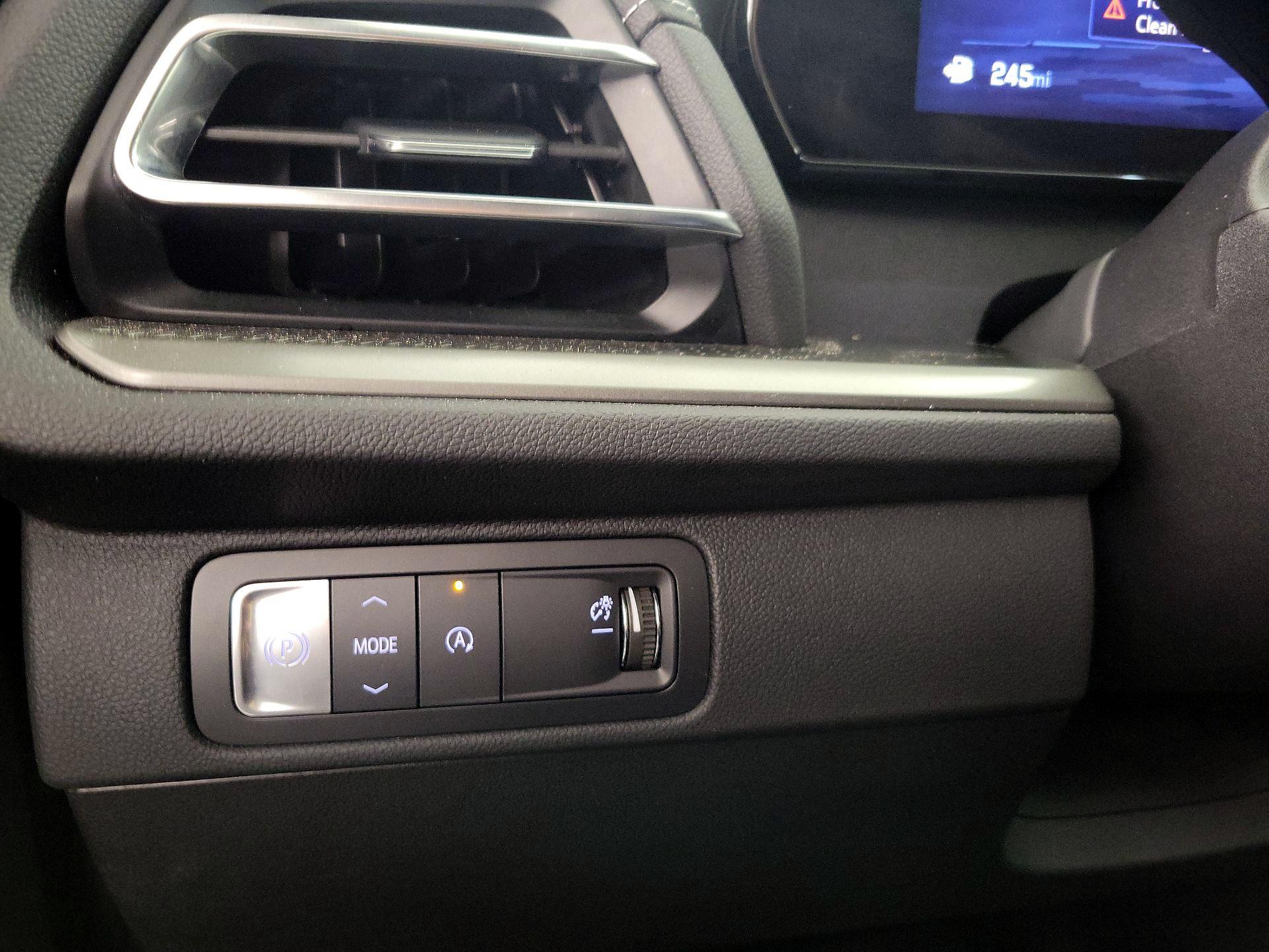 Thumbnail: 2025 Chevrolet Traverse - 13