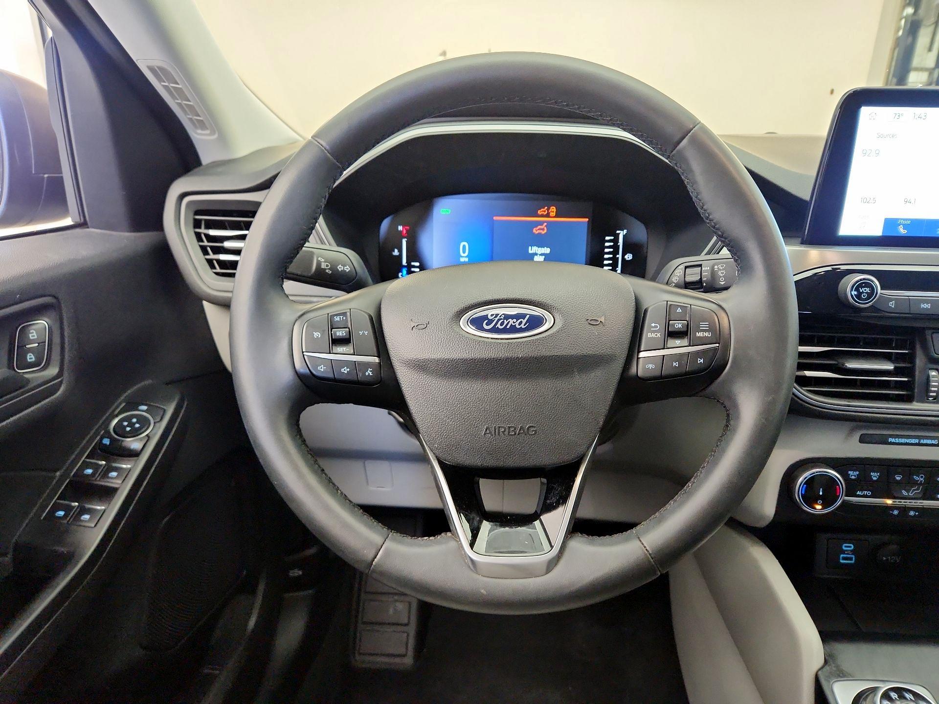 Thumbnail: 2023 Ford Escape - 10