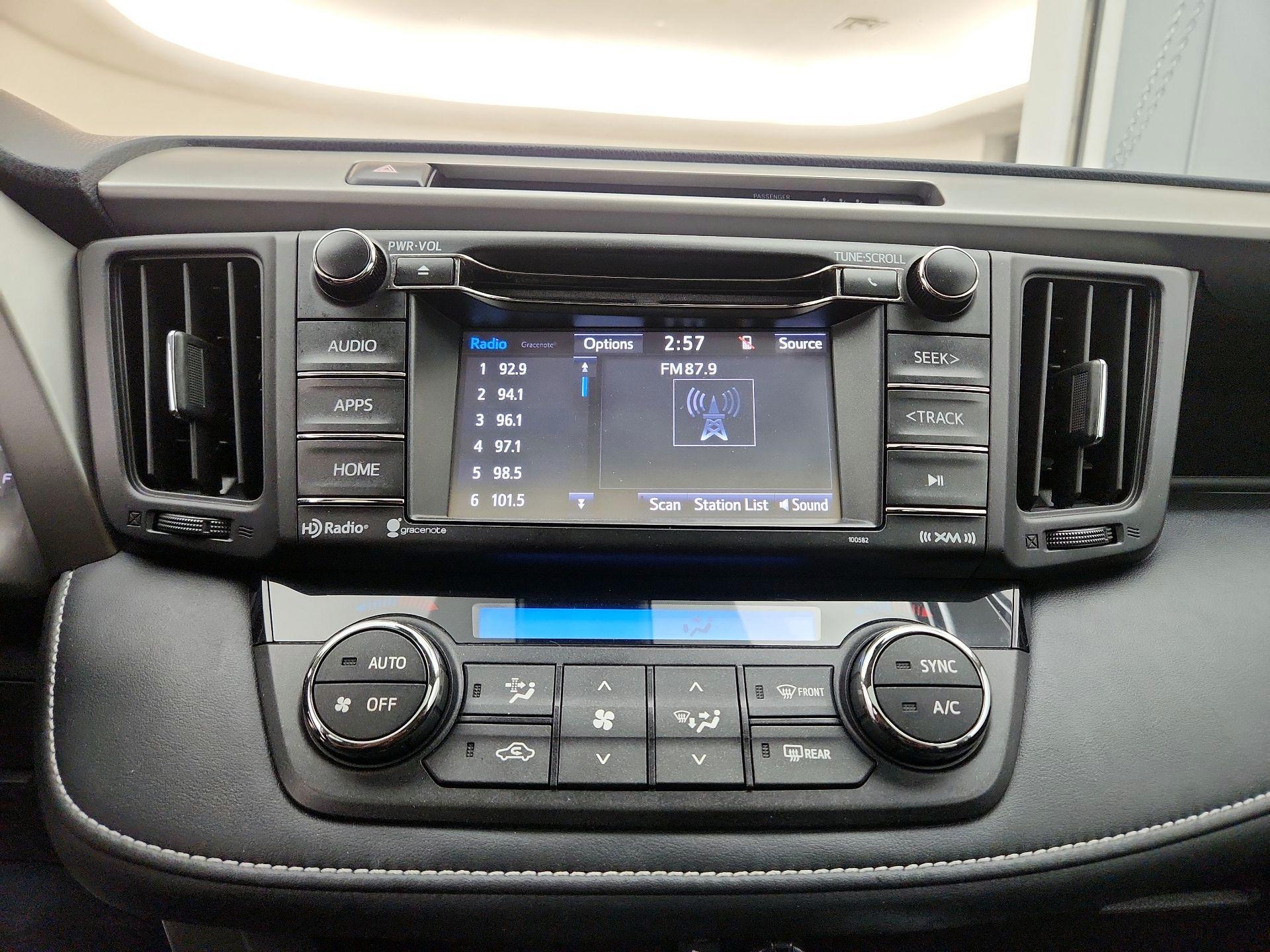 Thumbnail: 2017 Toyota RAV4 - 15