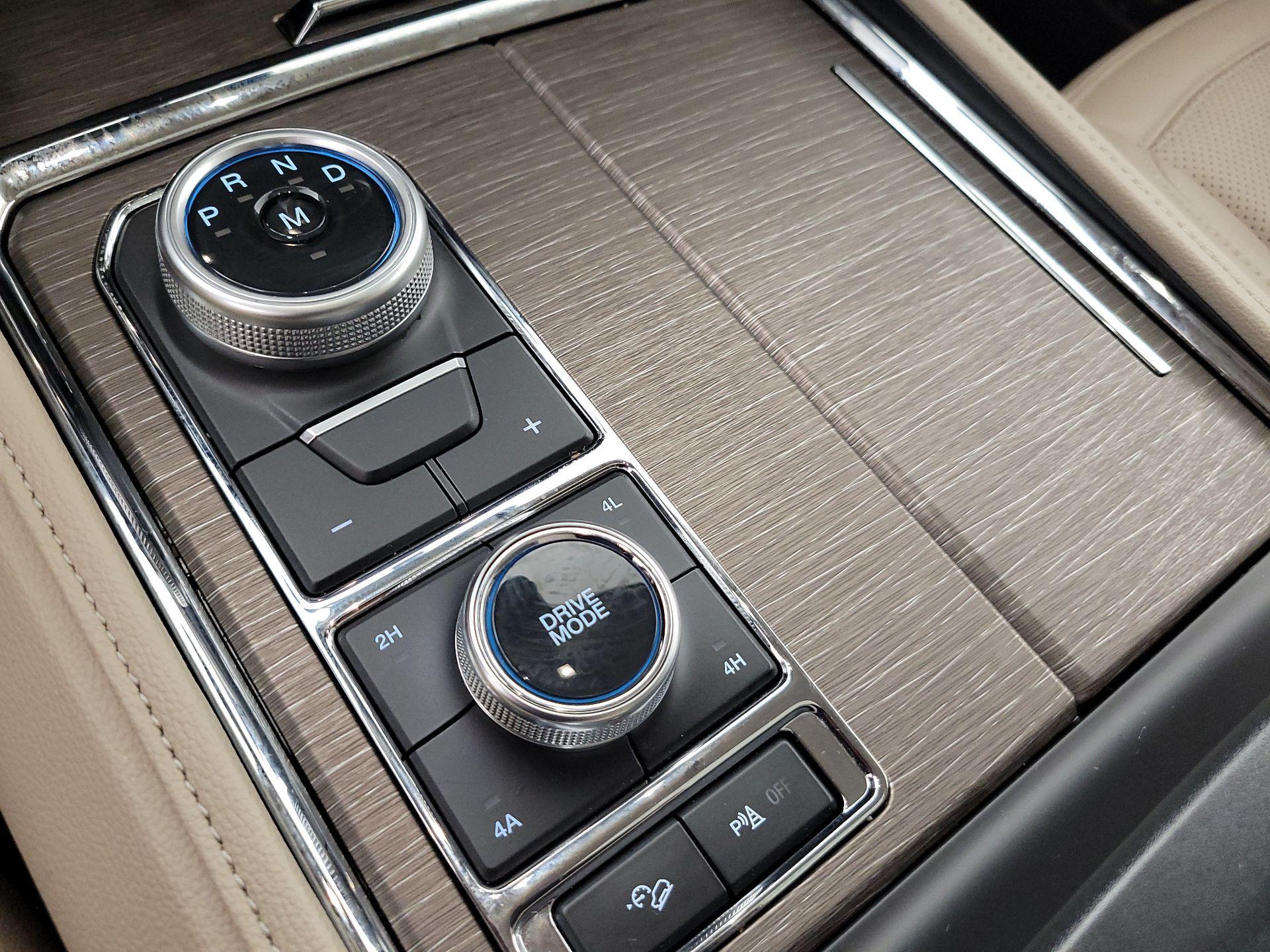 Thumbnail: 2024 Ford Expedition MAX - 18