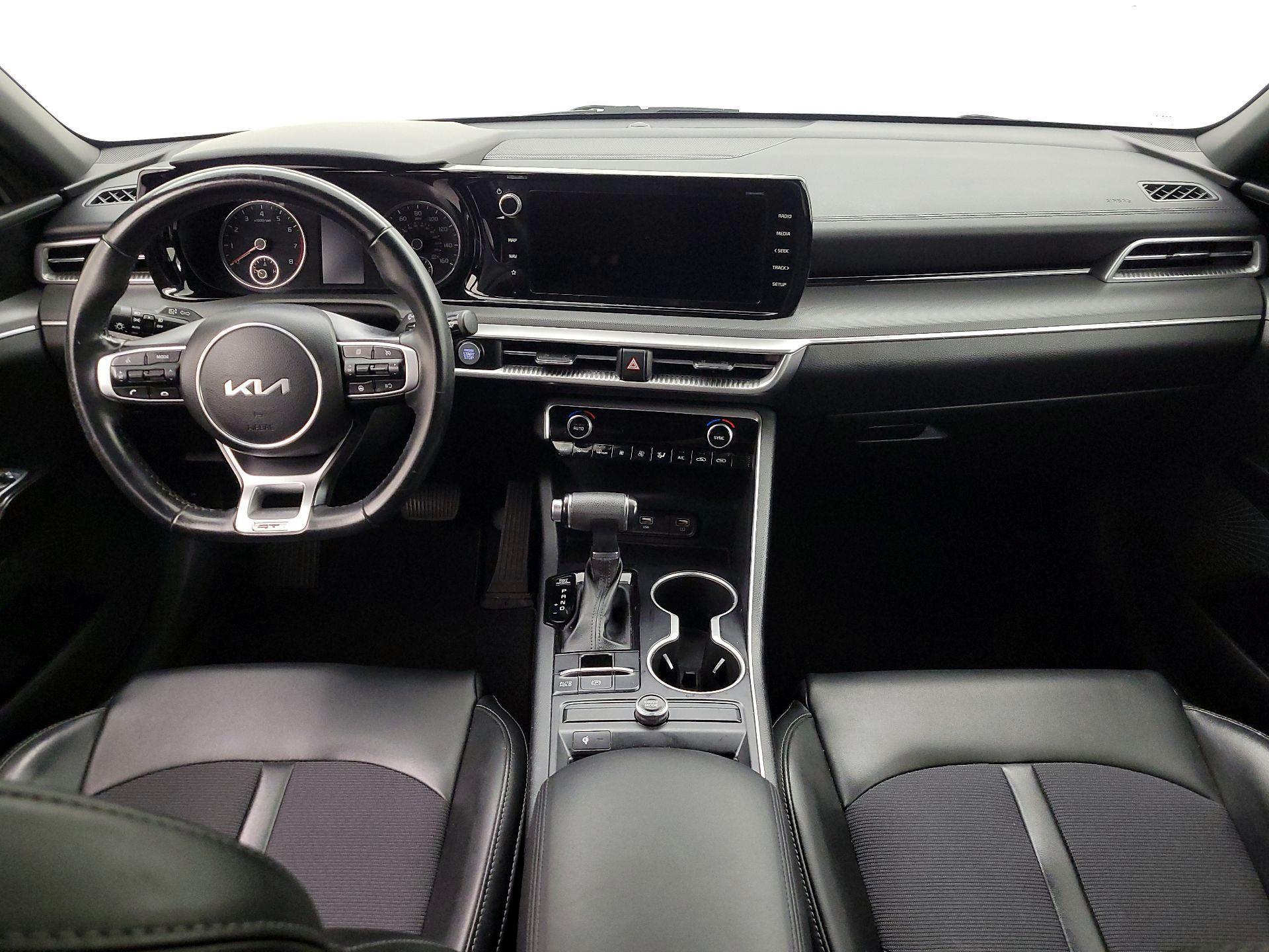 Thumbnail: 2023 Kia K5 - 9