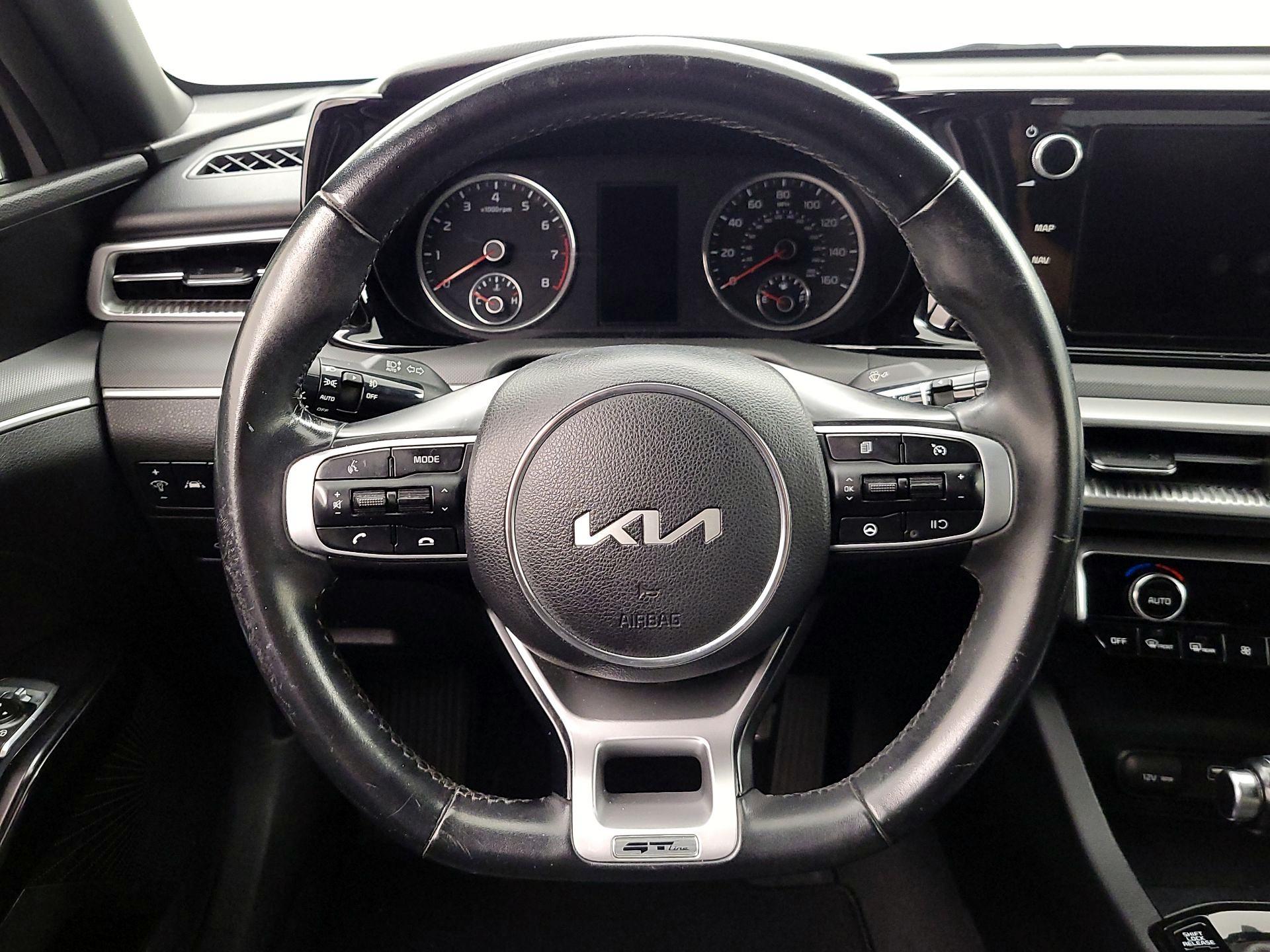 Thumbnail: 2023 Kia K5 - 10